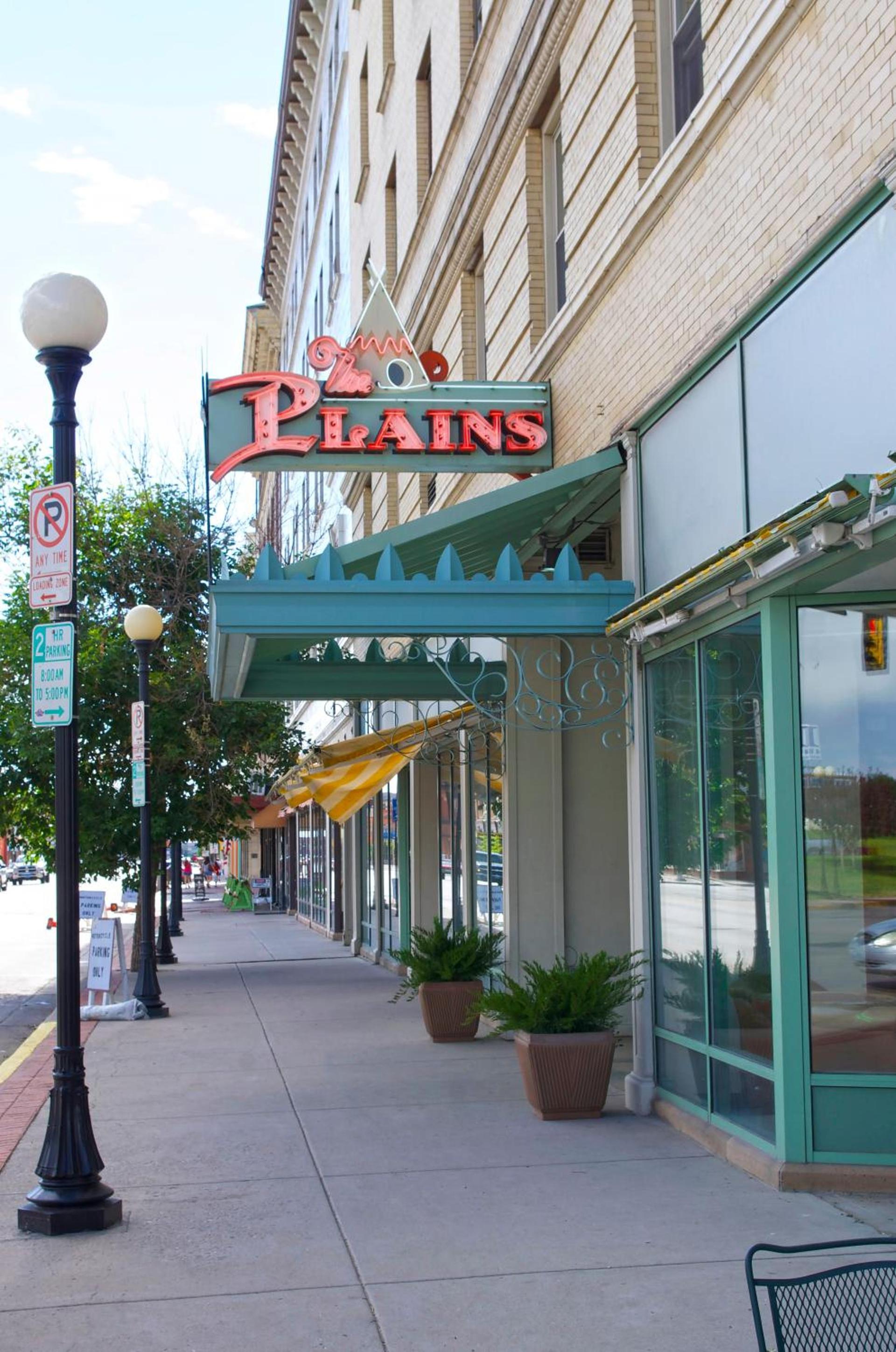 Historic Plains Hotel photo 21