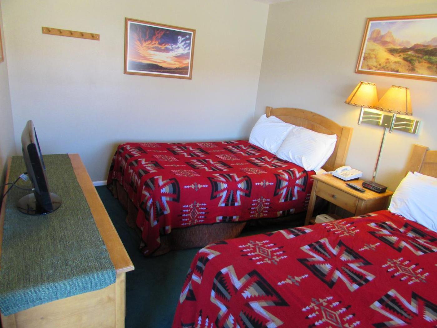 The Rim Rock Inn photo 51