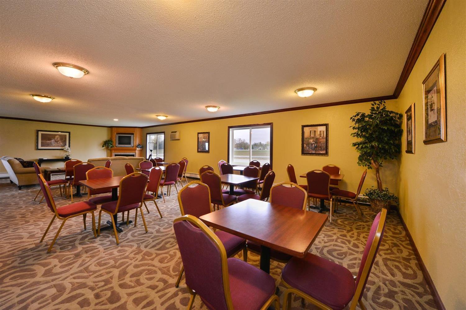 Super 8 by Wyndham Glenwood photo 41