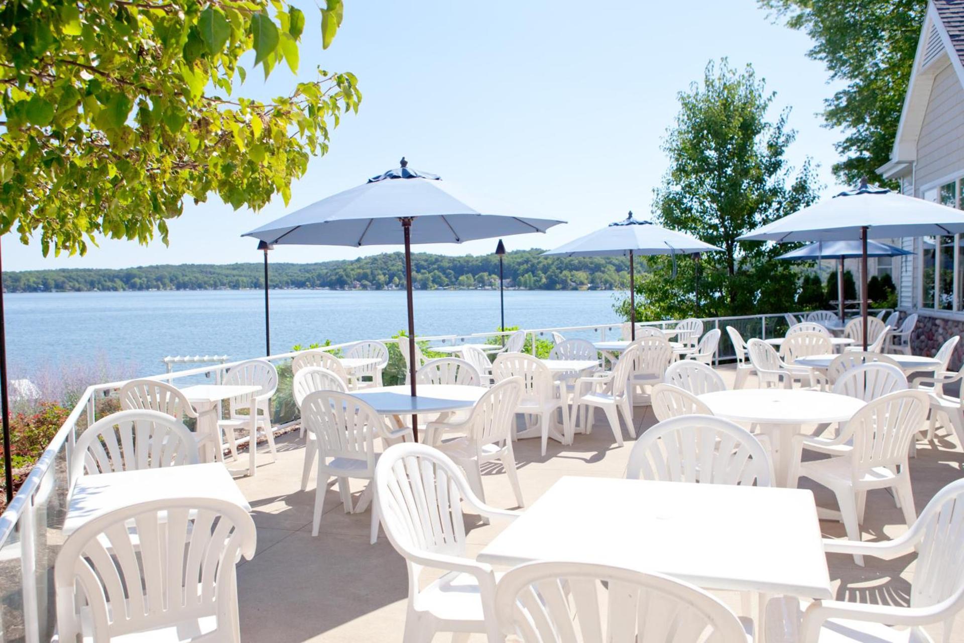 Bay Pointe Inn photo 23