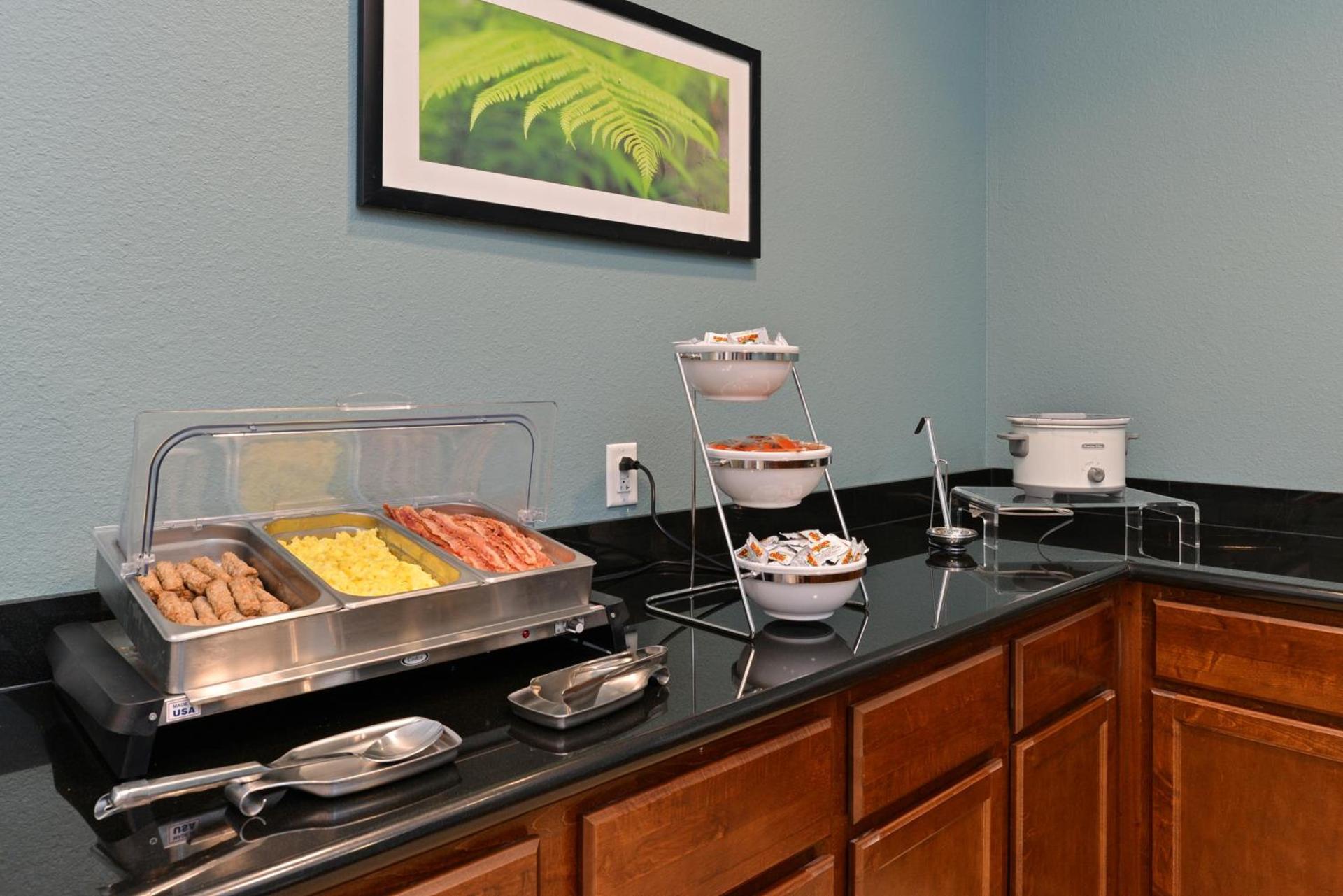 Sleep Inn & Suites Meridian - Bonita Lakes photo 38