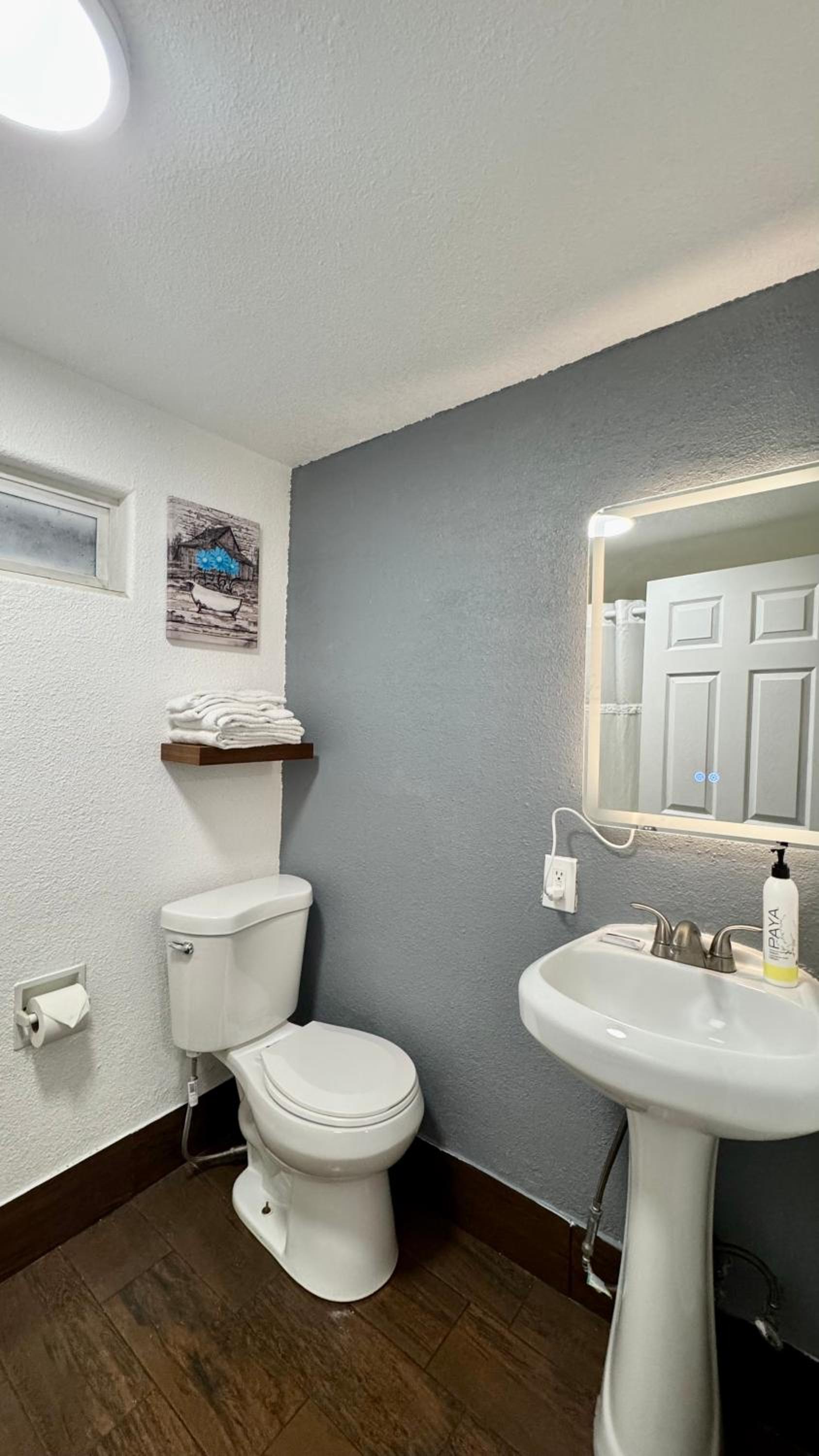 Budget Motel photo 29