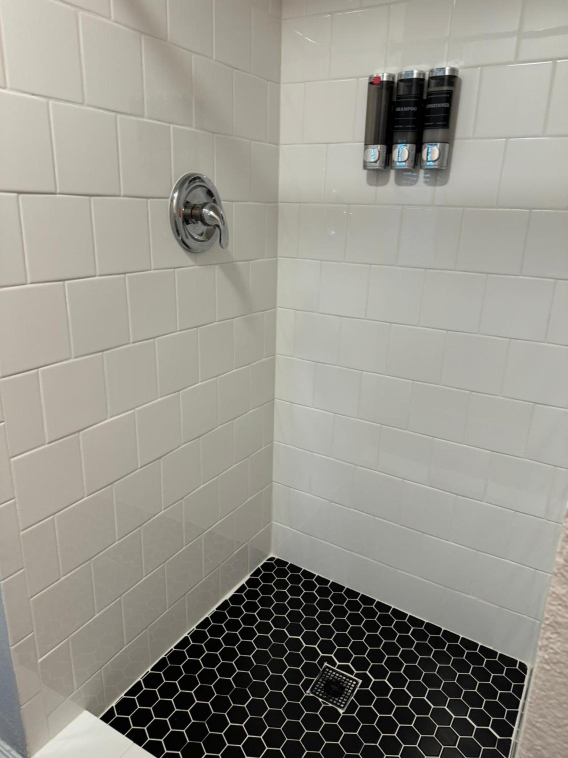 G Hotel photo 14