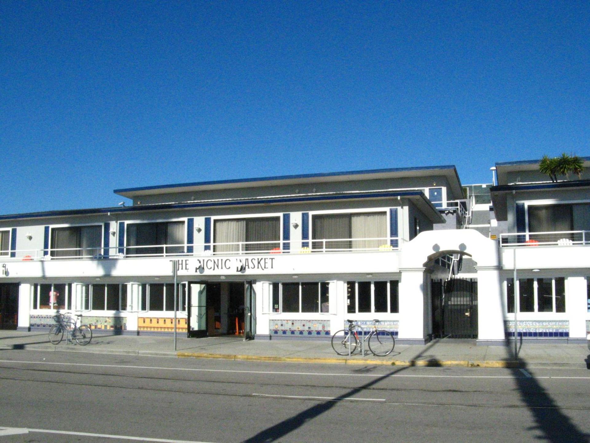 Beach Street Inn and Suites photo 21