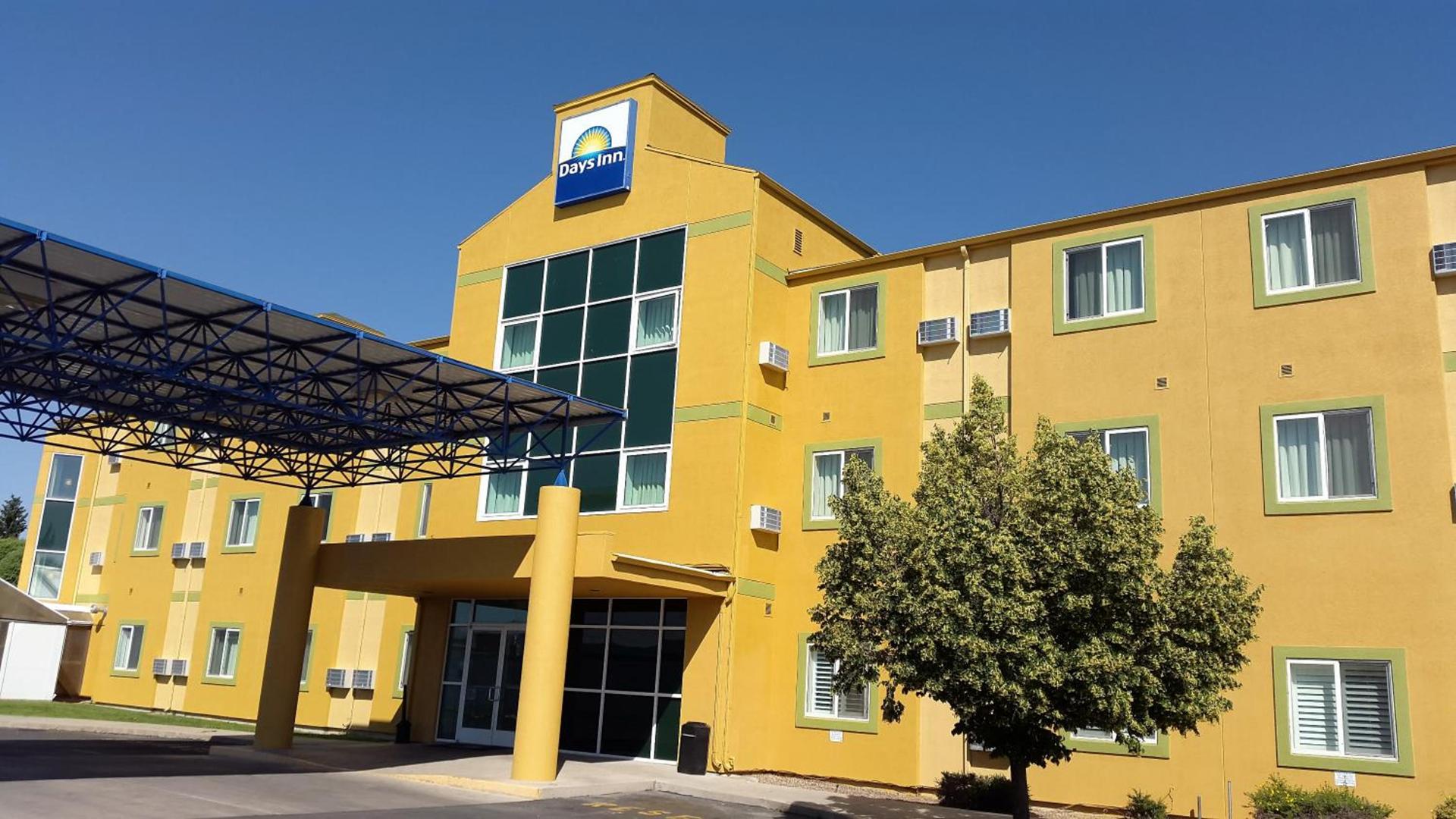 Days Inn by Wyndham Vernal photo 12