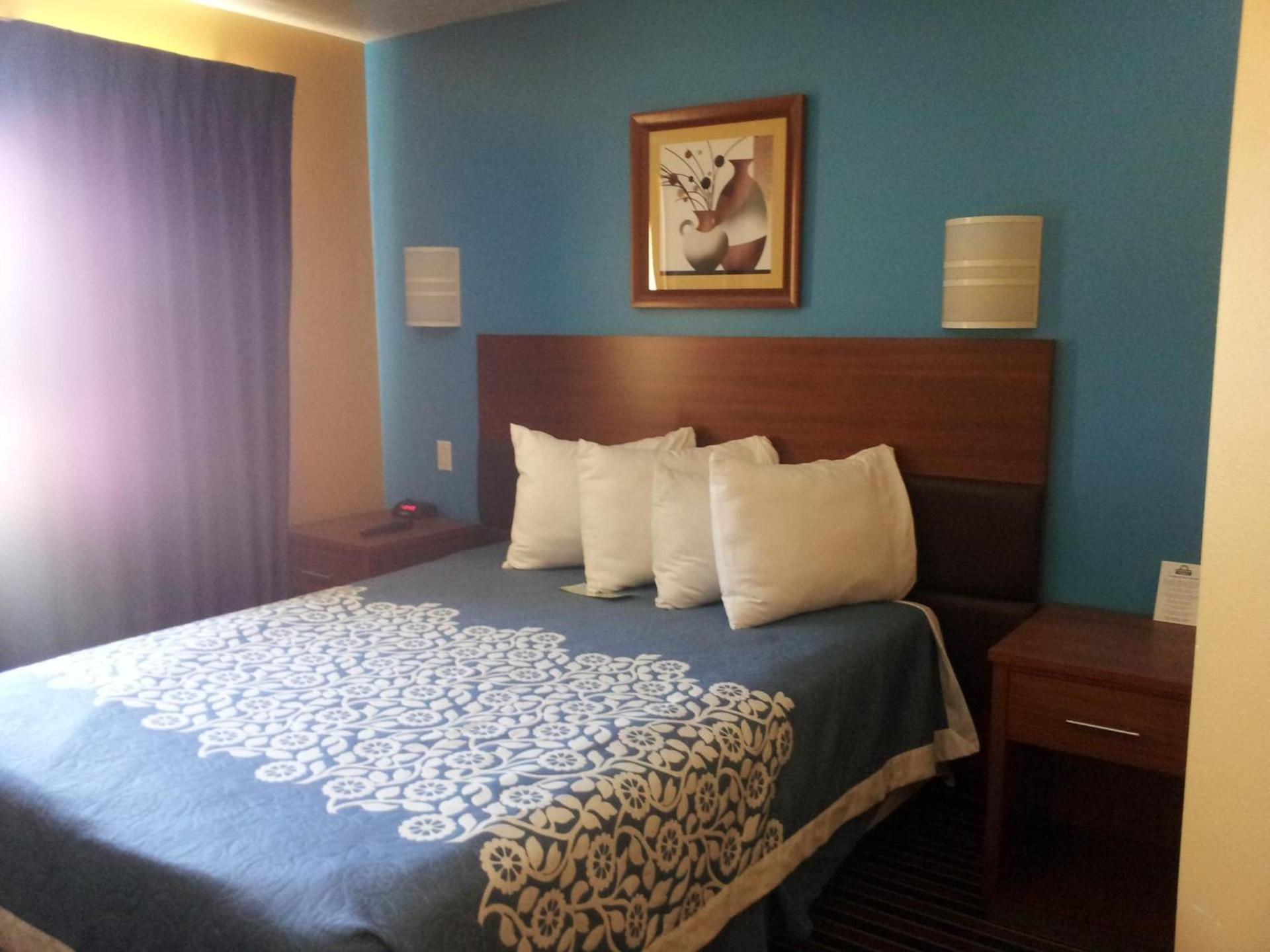 Days Inn by Wyndham Vernal photo 28