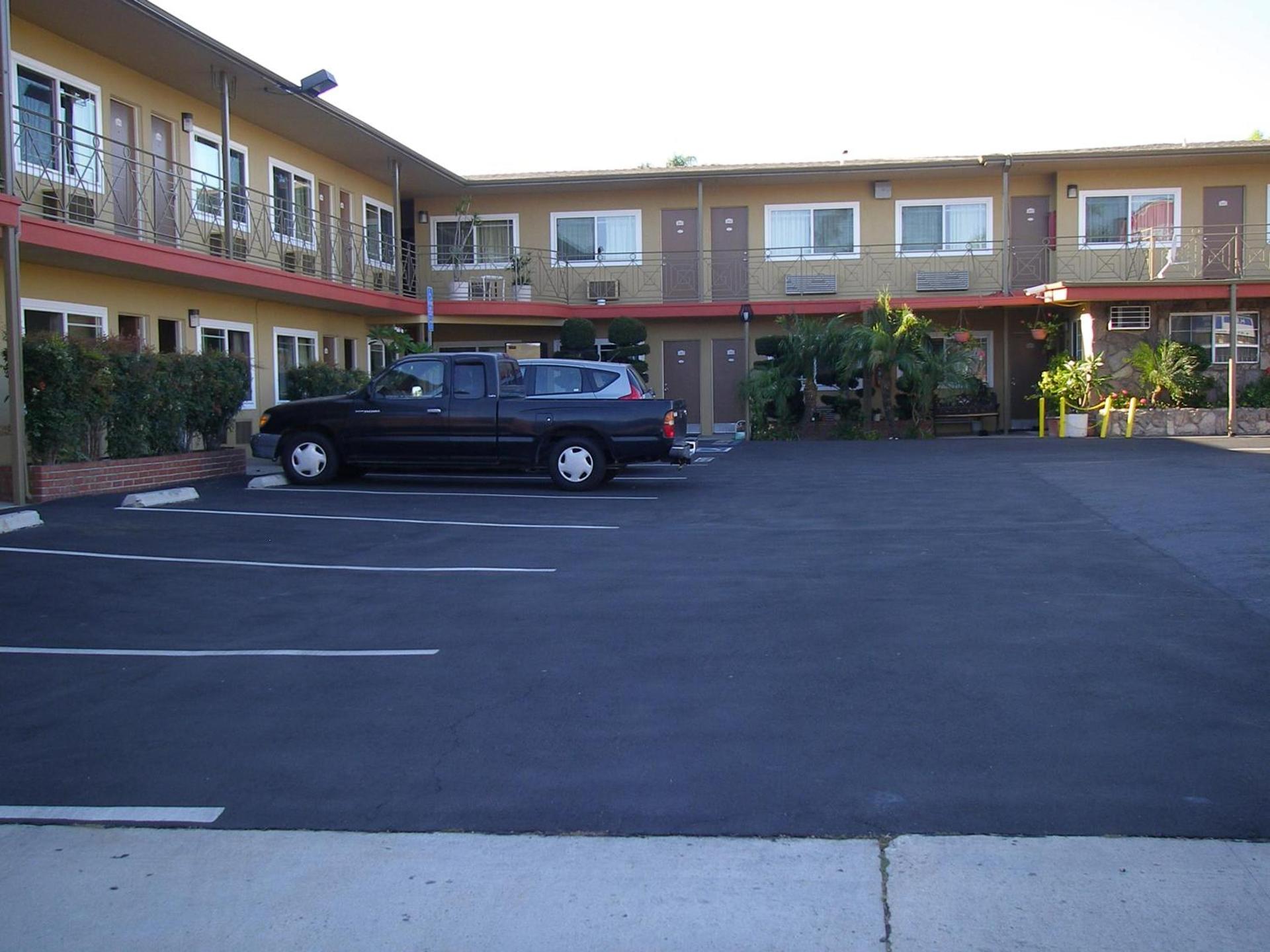 Fullerton Lodge photo 17
