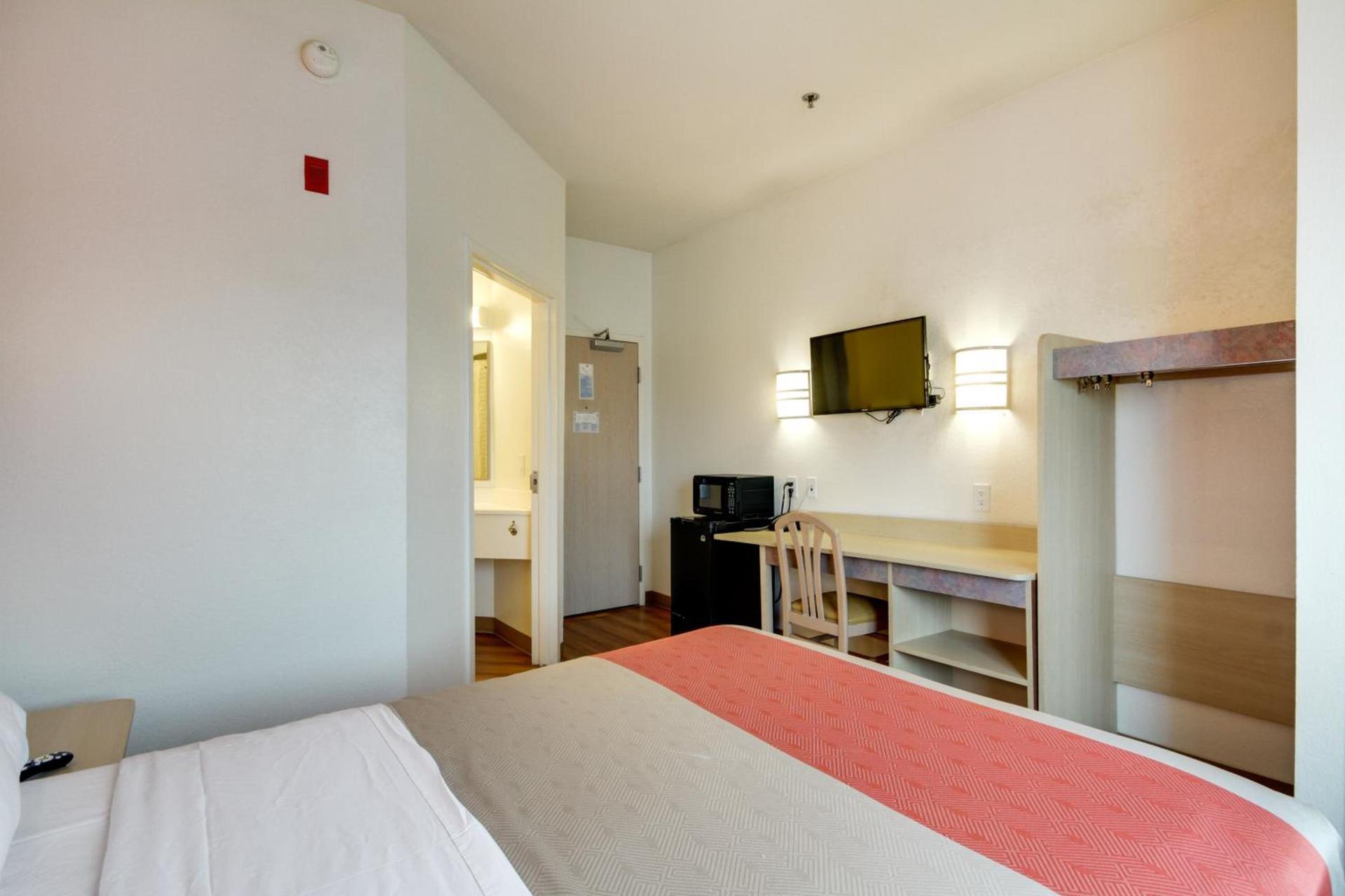 Motel 6-Montgomery, AL - Airport photo 36