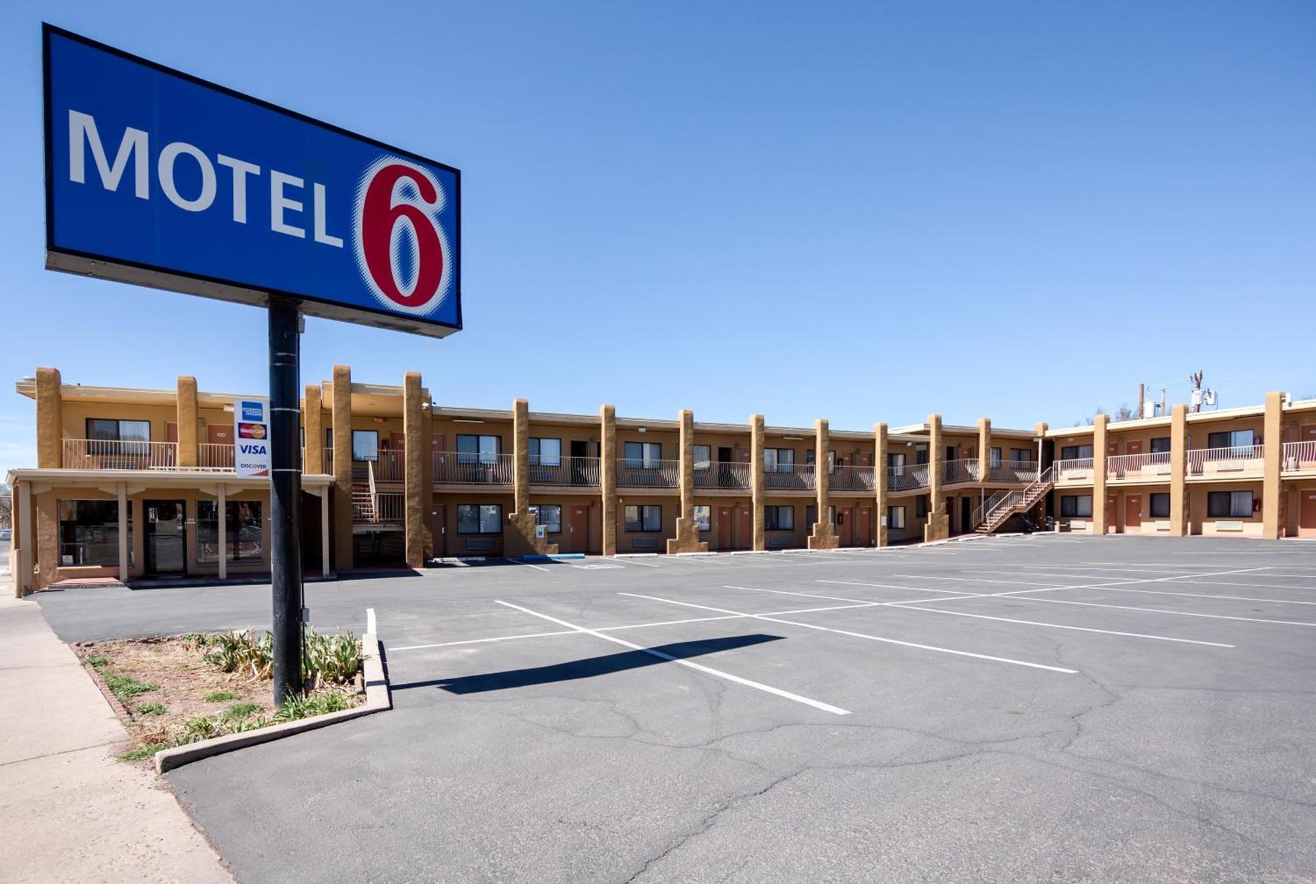 Motel 6-Santa Fe, NM - Downtown photo 2