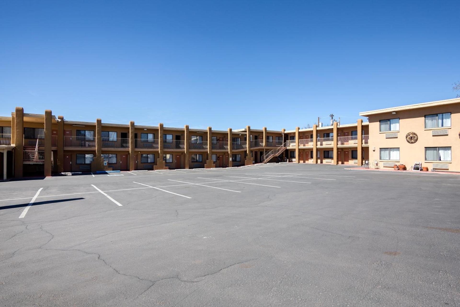 Motel 6-Santa Fe, NM - Downtown photo 11