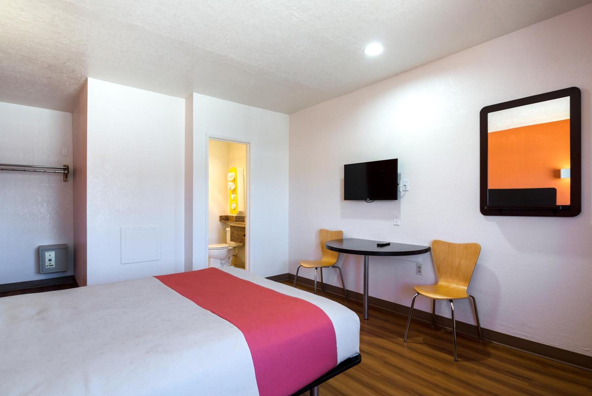 Motel 6-Santa Fe, NM - Downtown photo 20