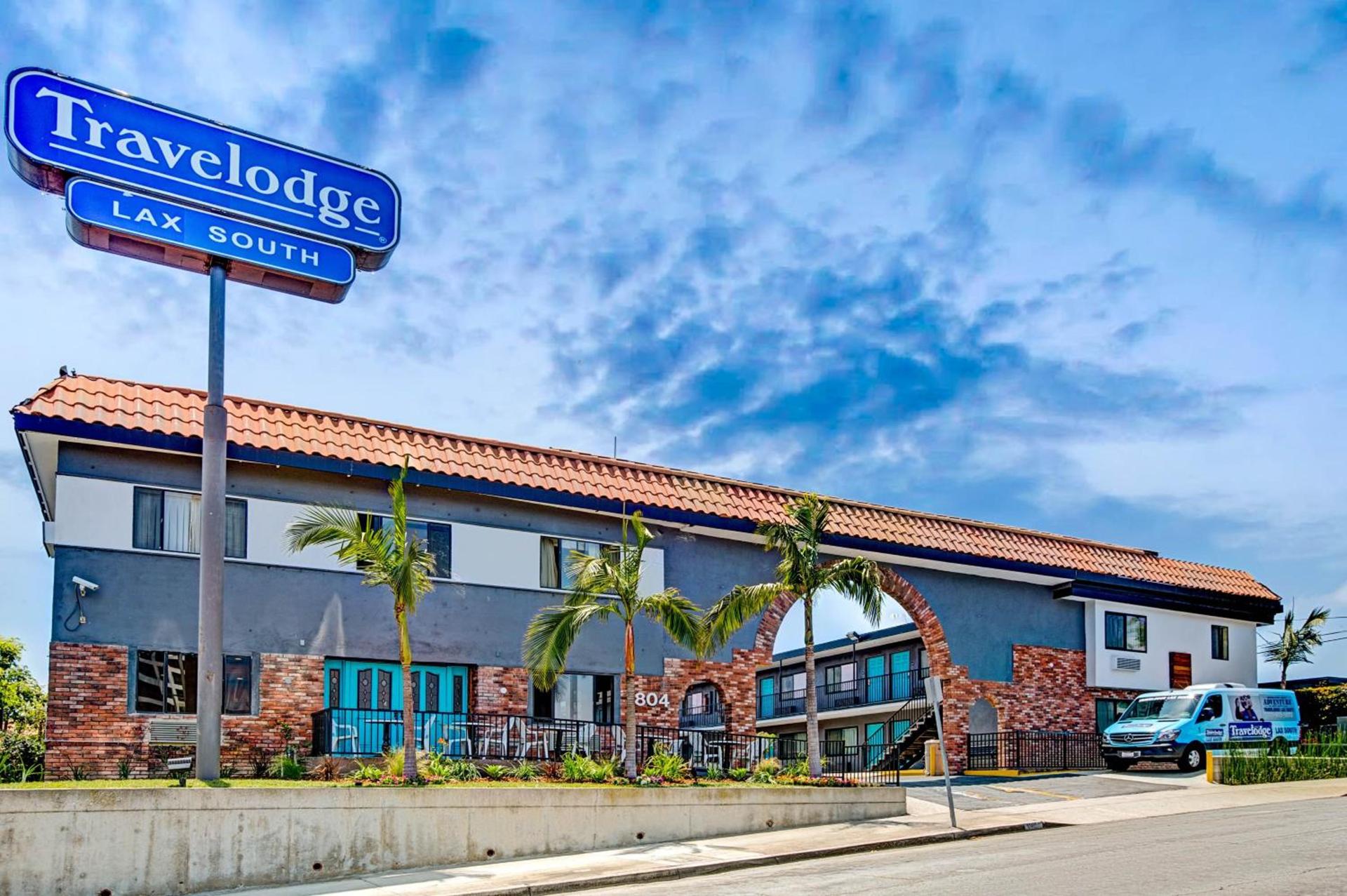 Travelodge by Wyndham LAX photo 22