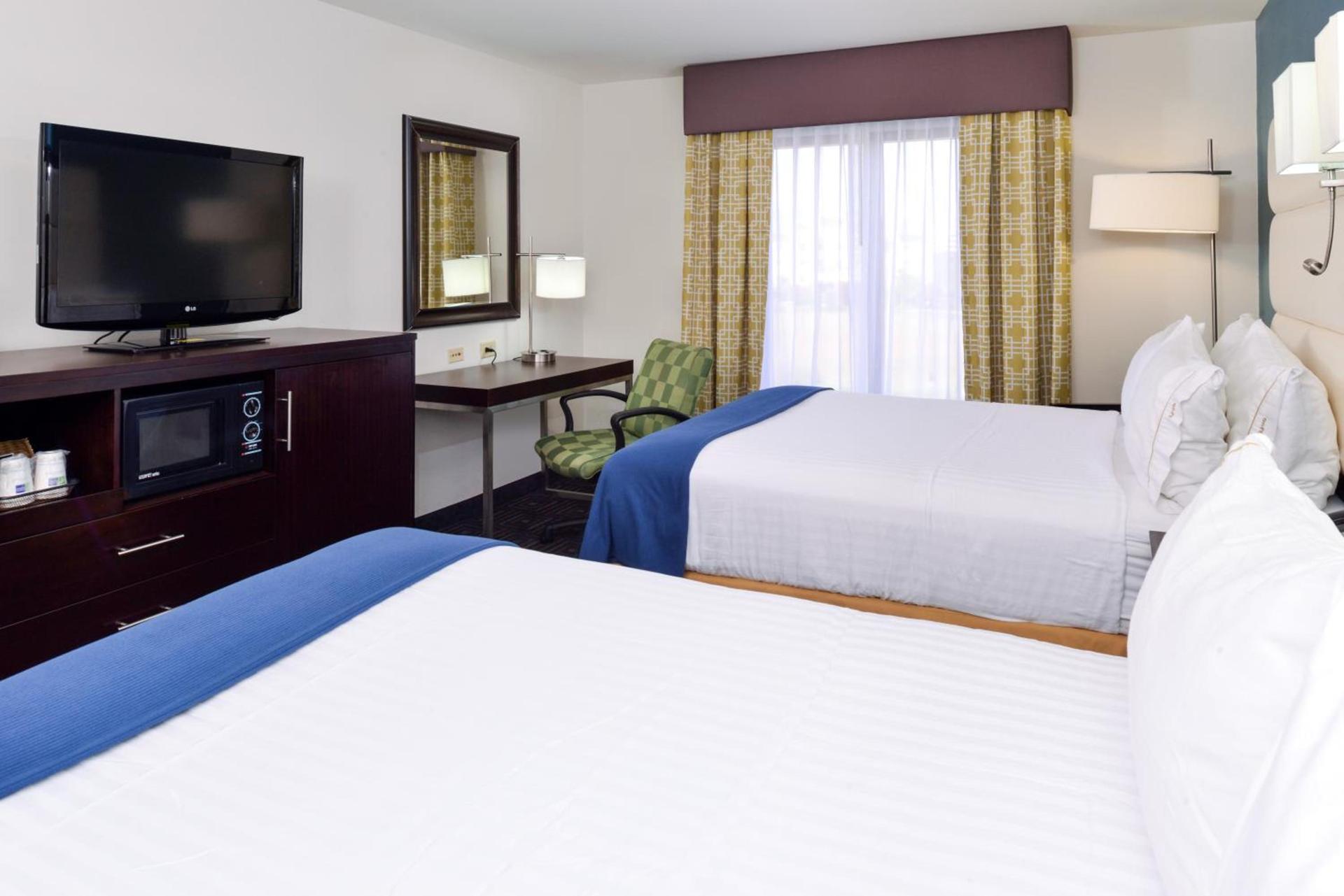 La Quinta Inn & Suites by Wyndham Bessemer photo 17