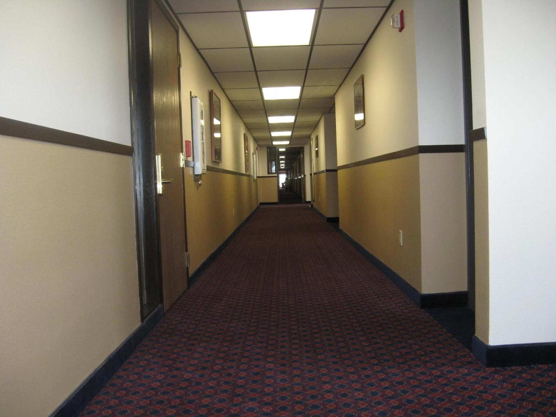 Days Inn by Wyndham Ritzville photo 78