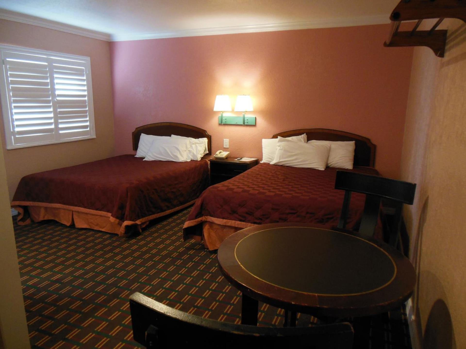 Sealamp Inn photo 11