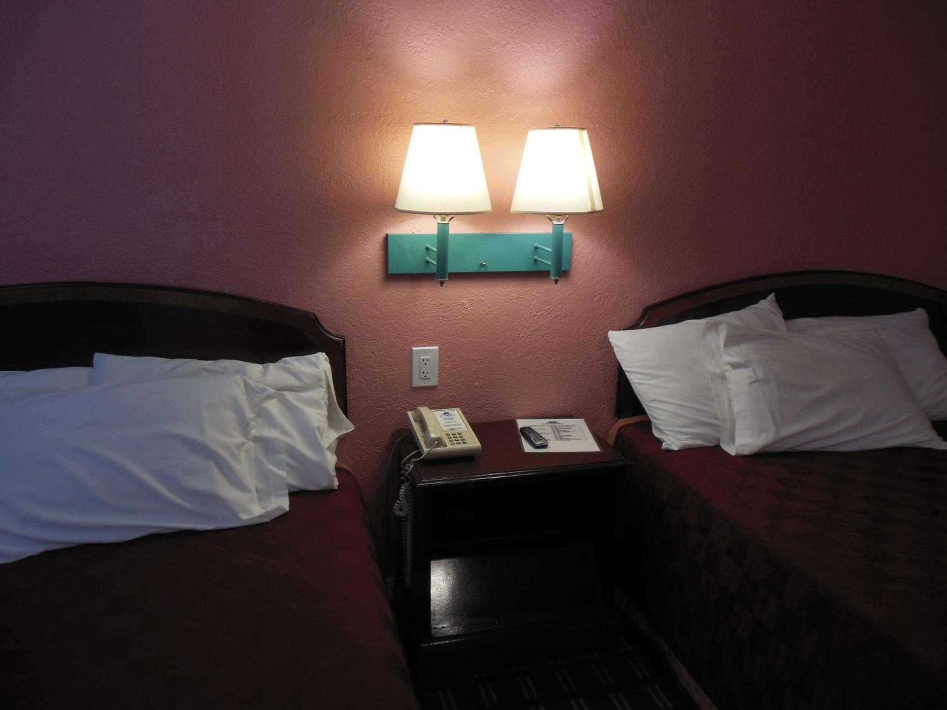 Sealamp Inn photo 14