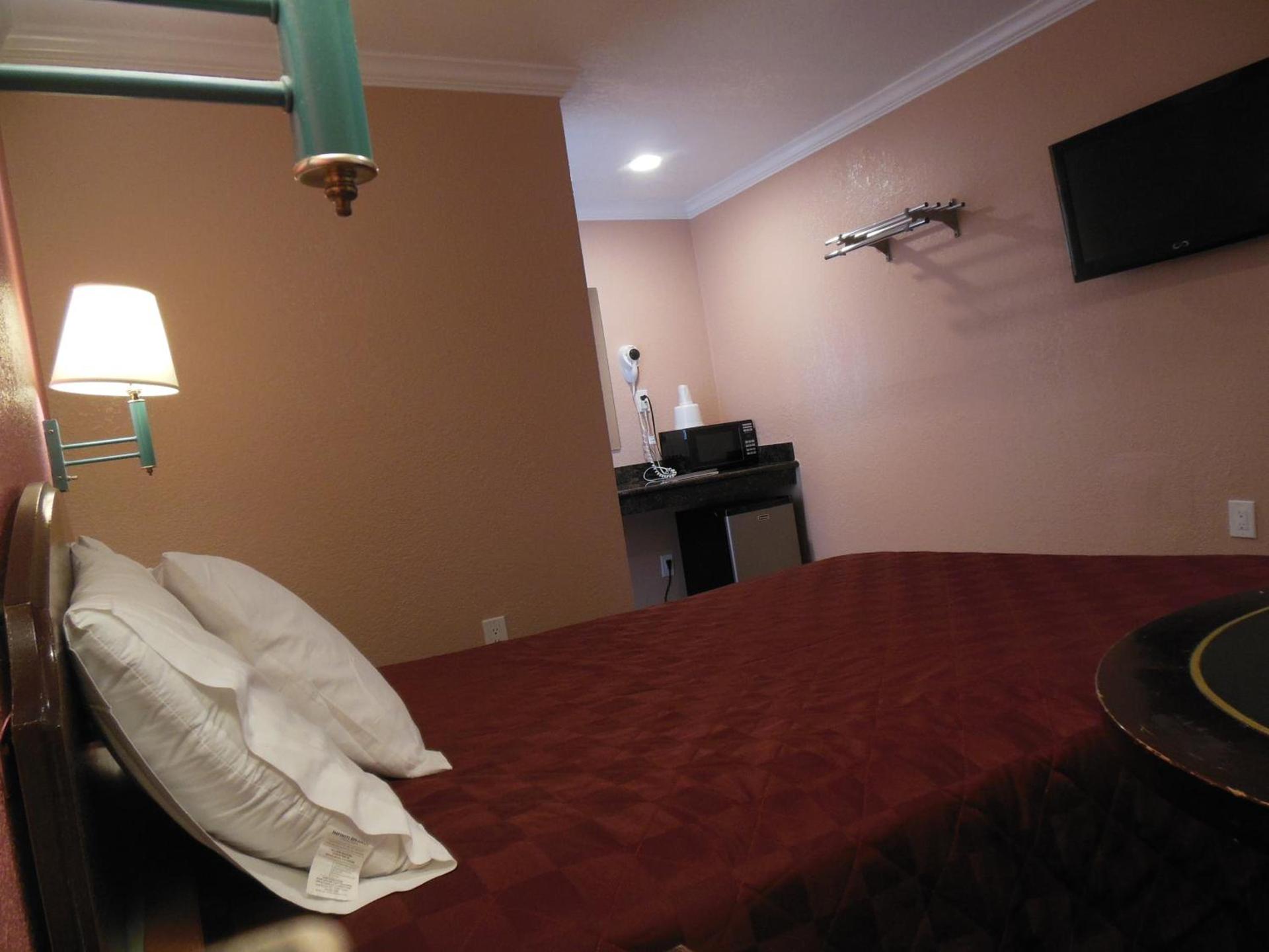 Sealamp Inn photo 23