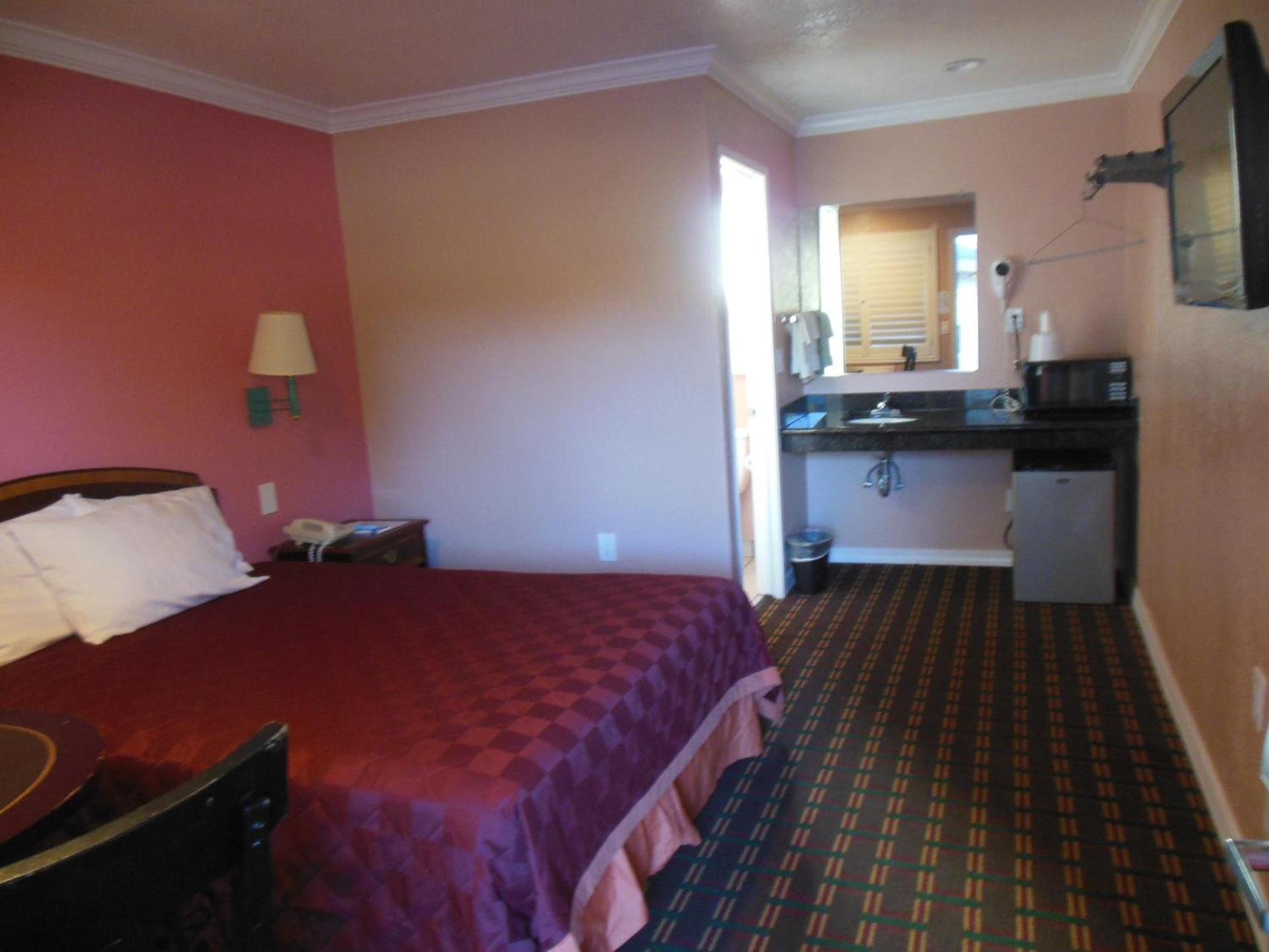 Sealamp Inn photo 27