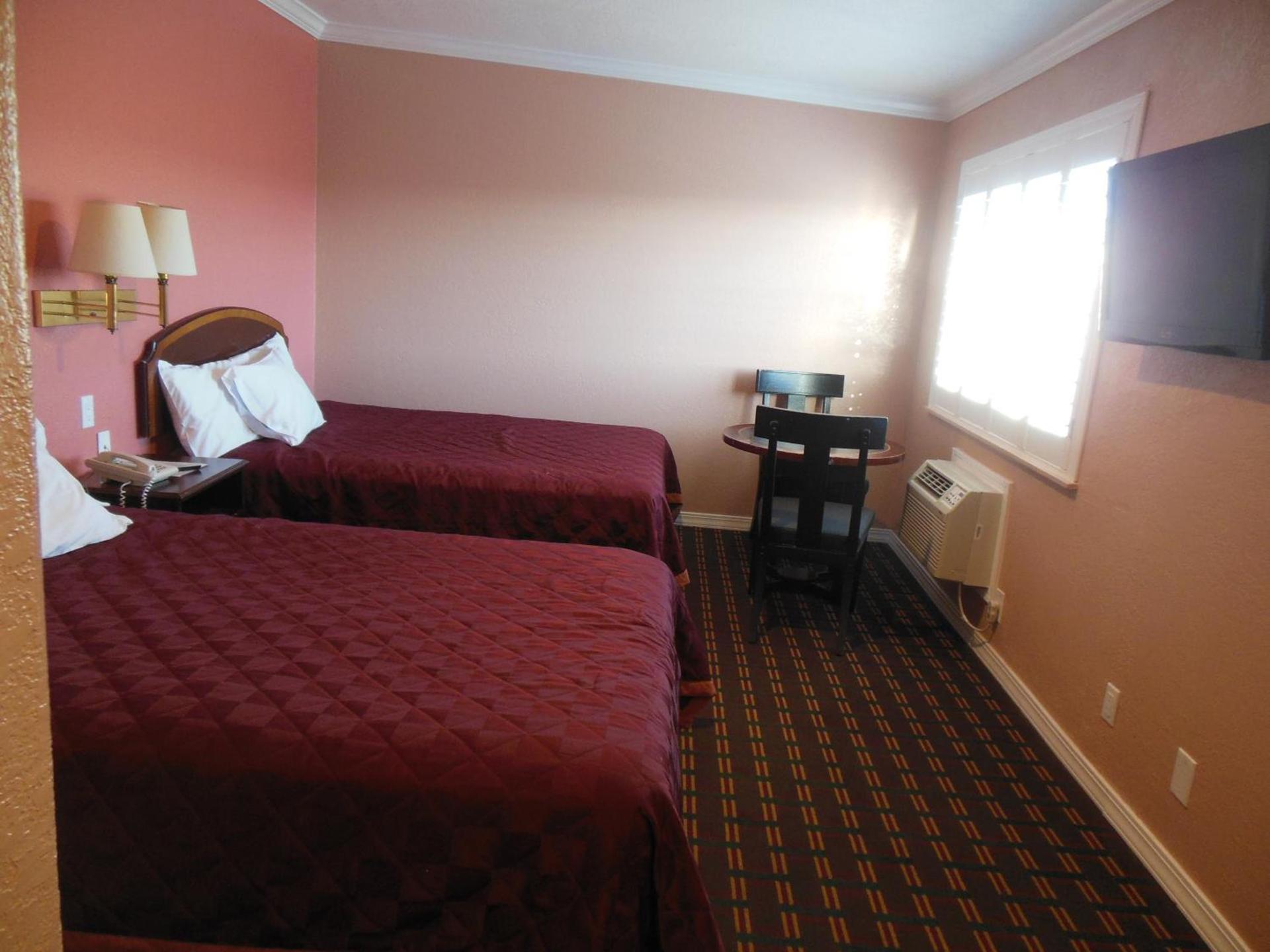 Sealamp Inn photo 32