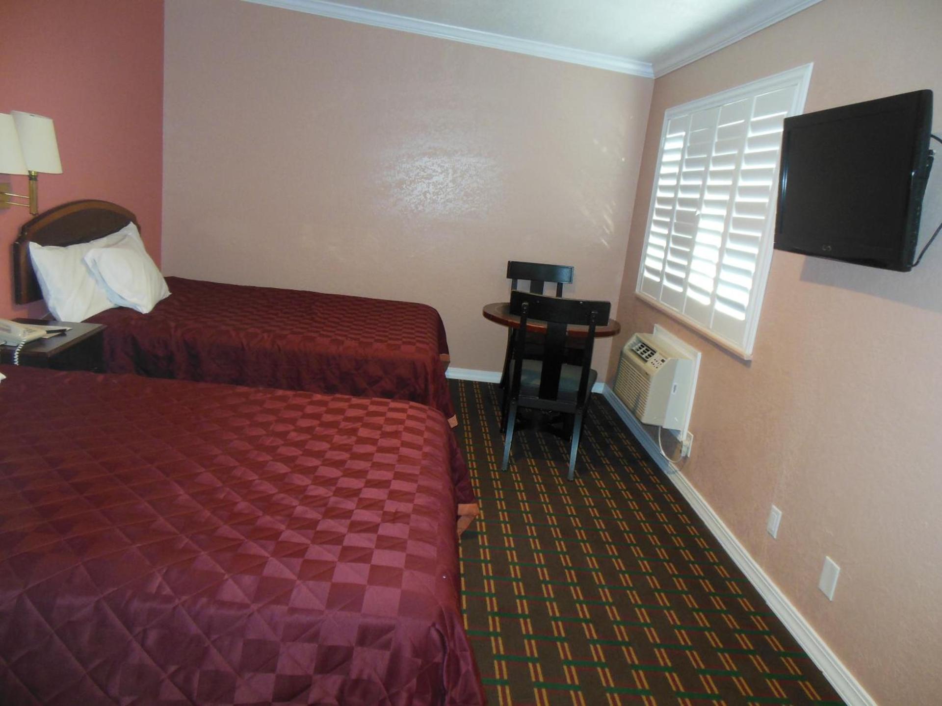 Sealamp Inn photo 36