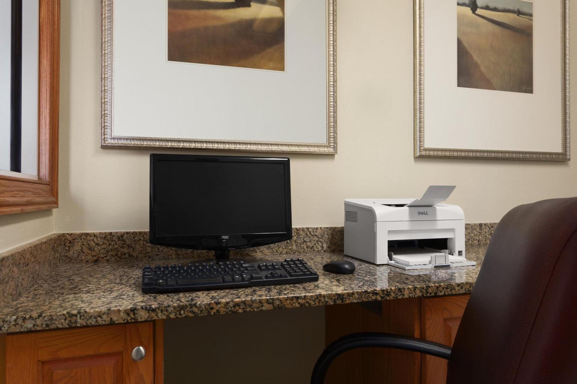 Country Inn & Suites by Radisson, Tifton, GA photo 27