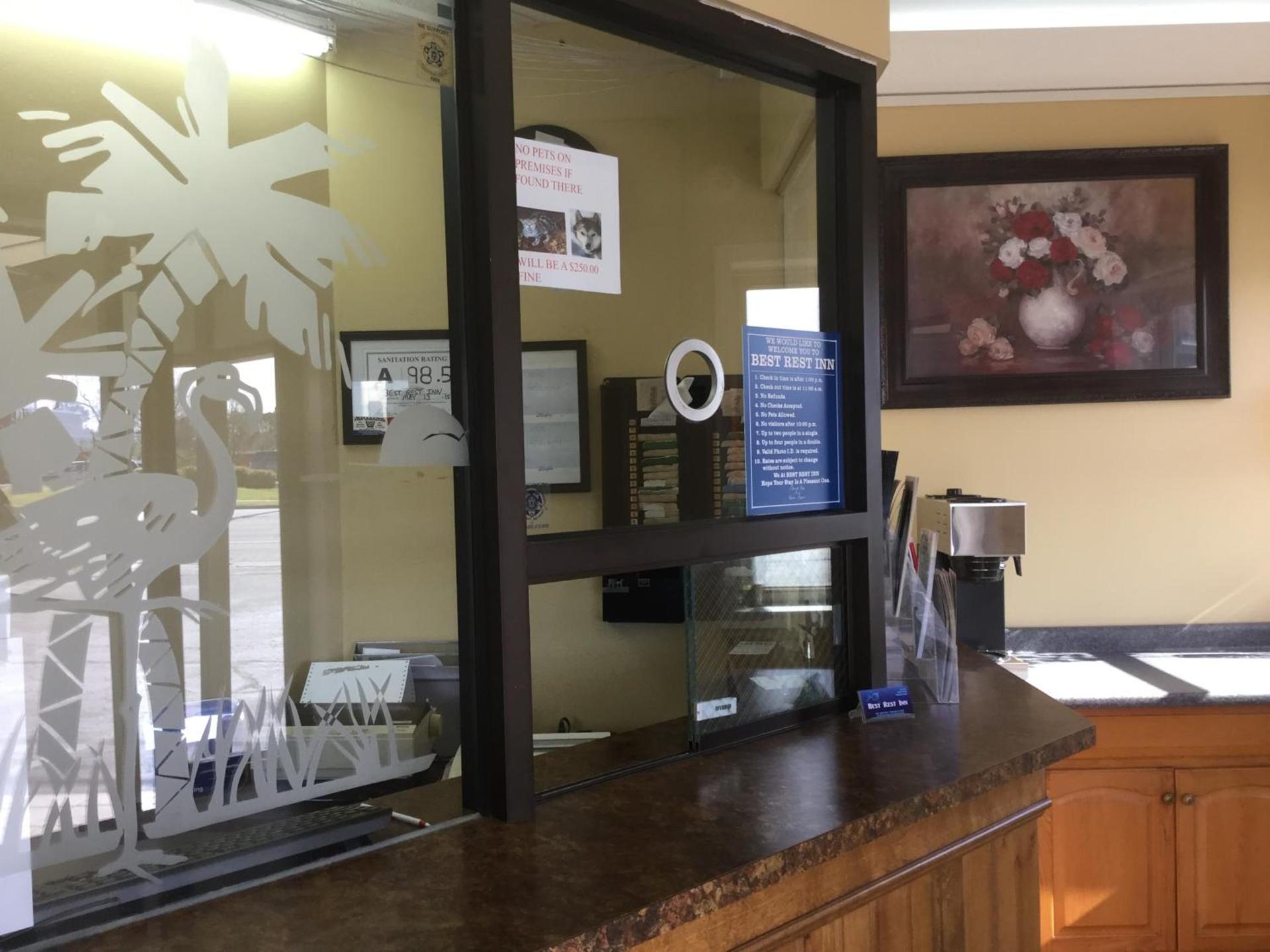 Best Rest Inn - Jacksonville photo 5