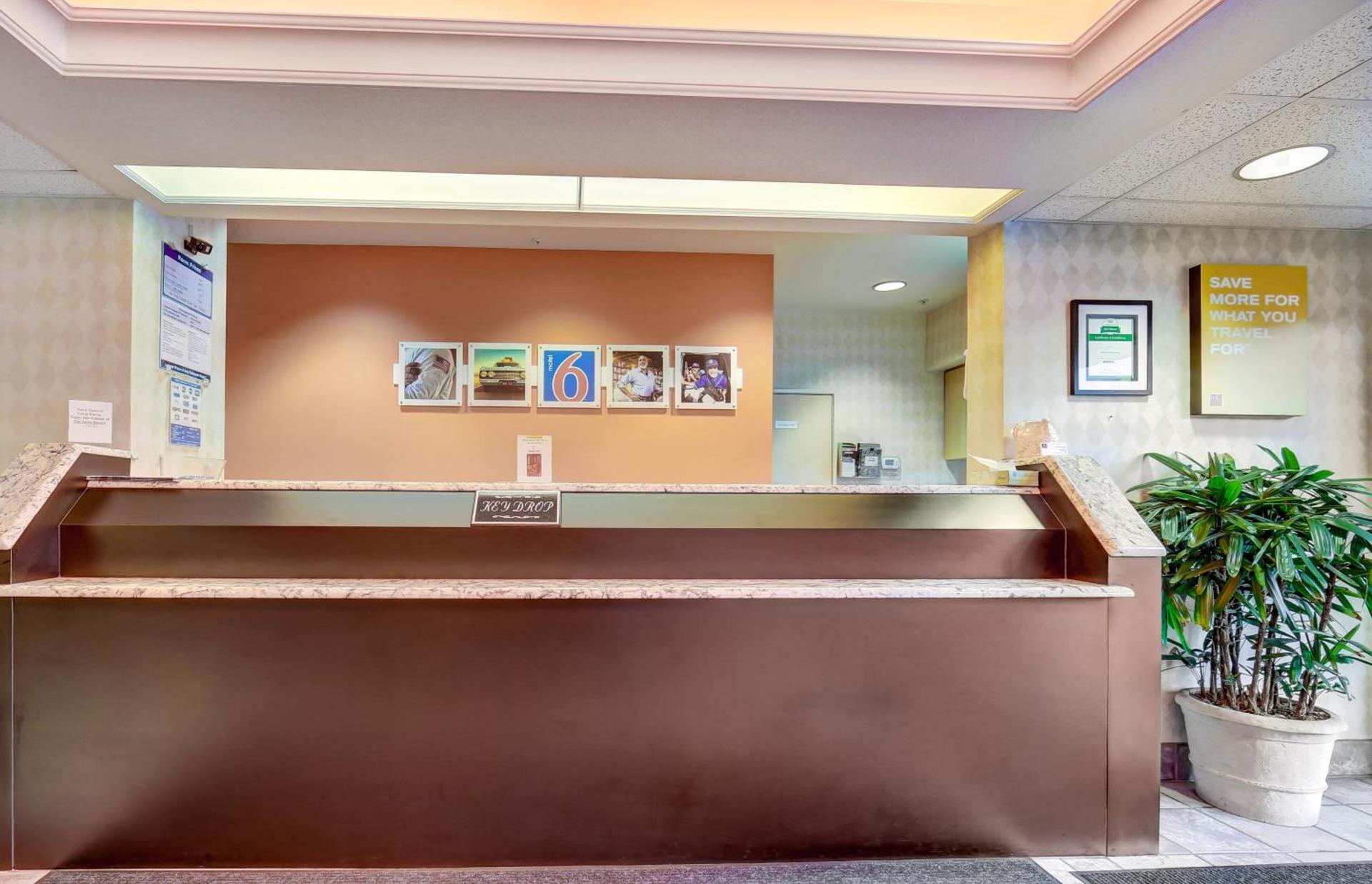 Motel 6-Roseburg, OR photo 38