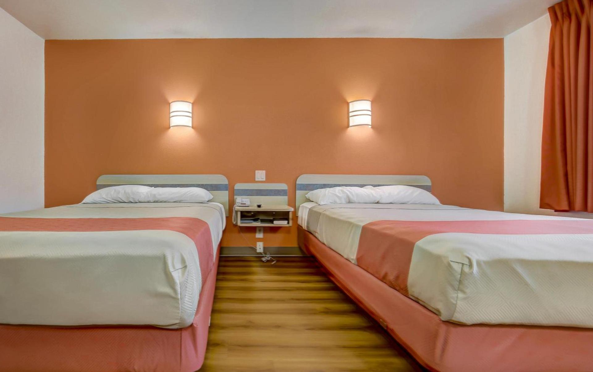 Motel 6-Roseburg, OR photo 35