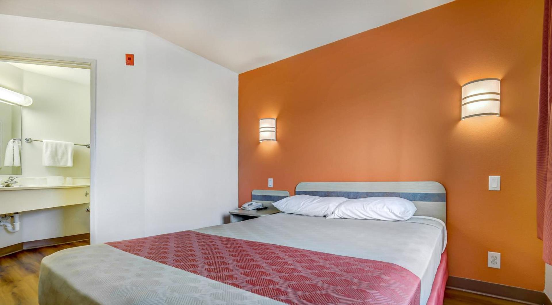 Motel 6-Roseburg, OR photo 34