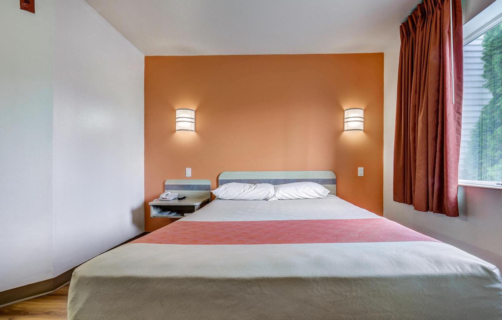 Motel 6-Roseburg, OR photo 30