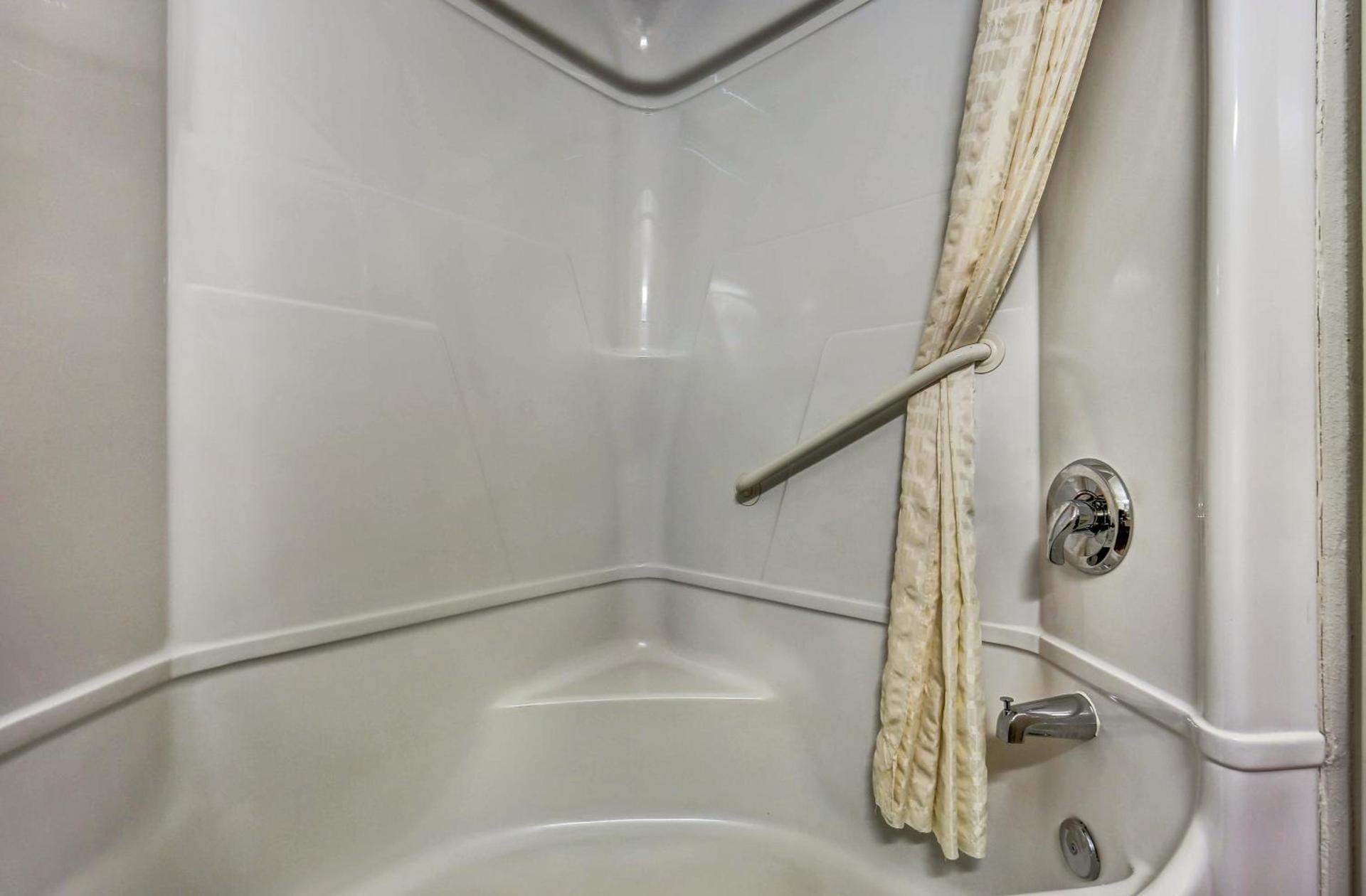 Motel 6-Roseburg, OR photo 27