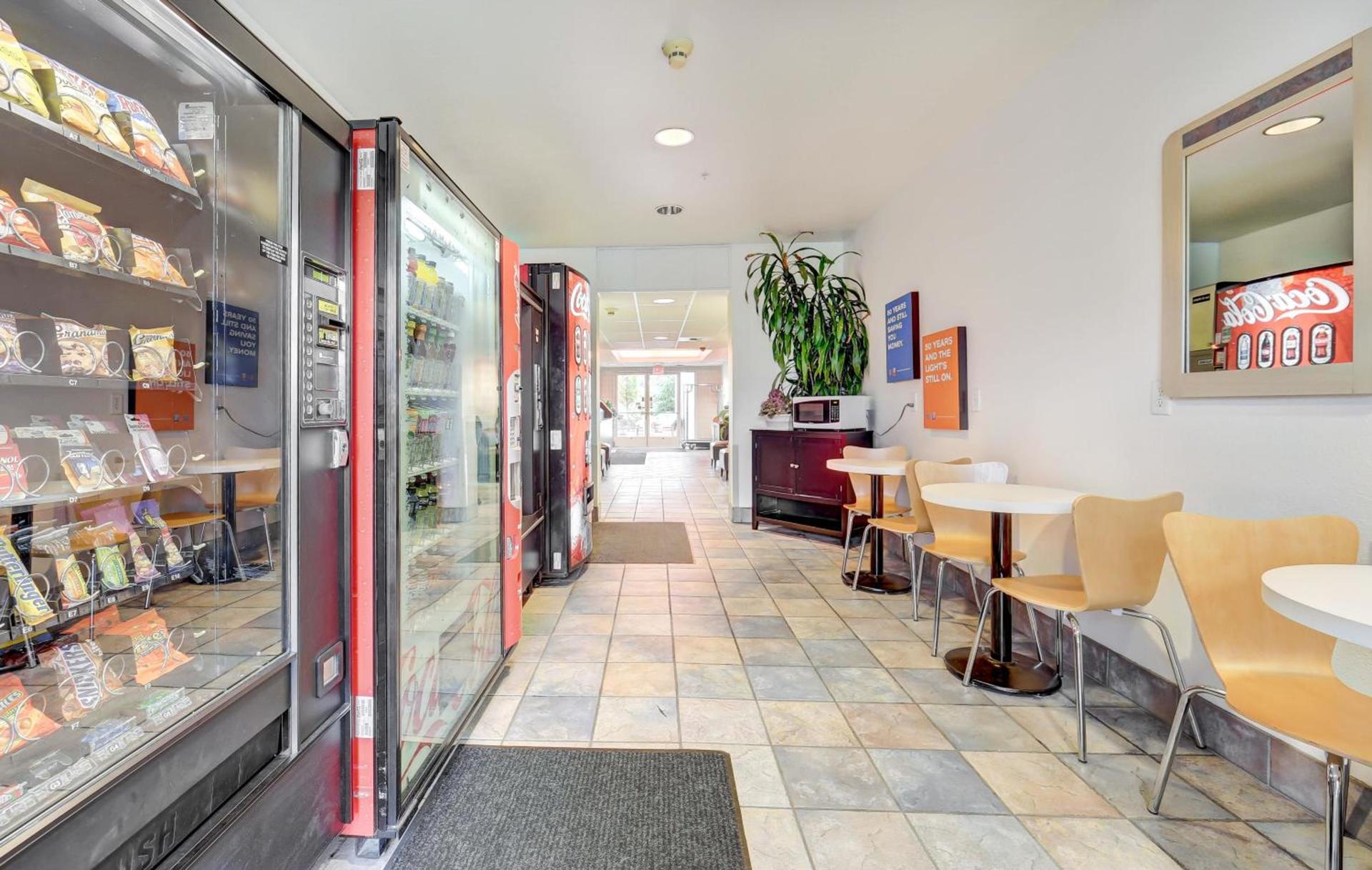Motel 6-Roseburg, OR photo 19