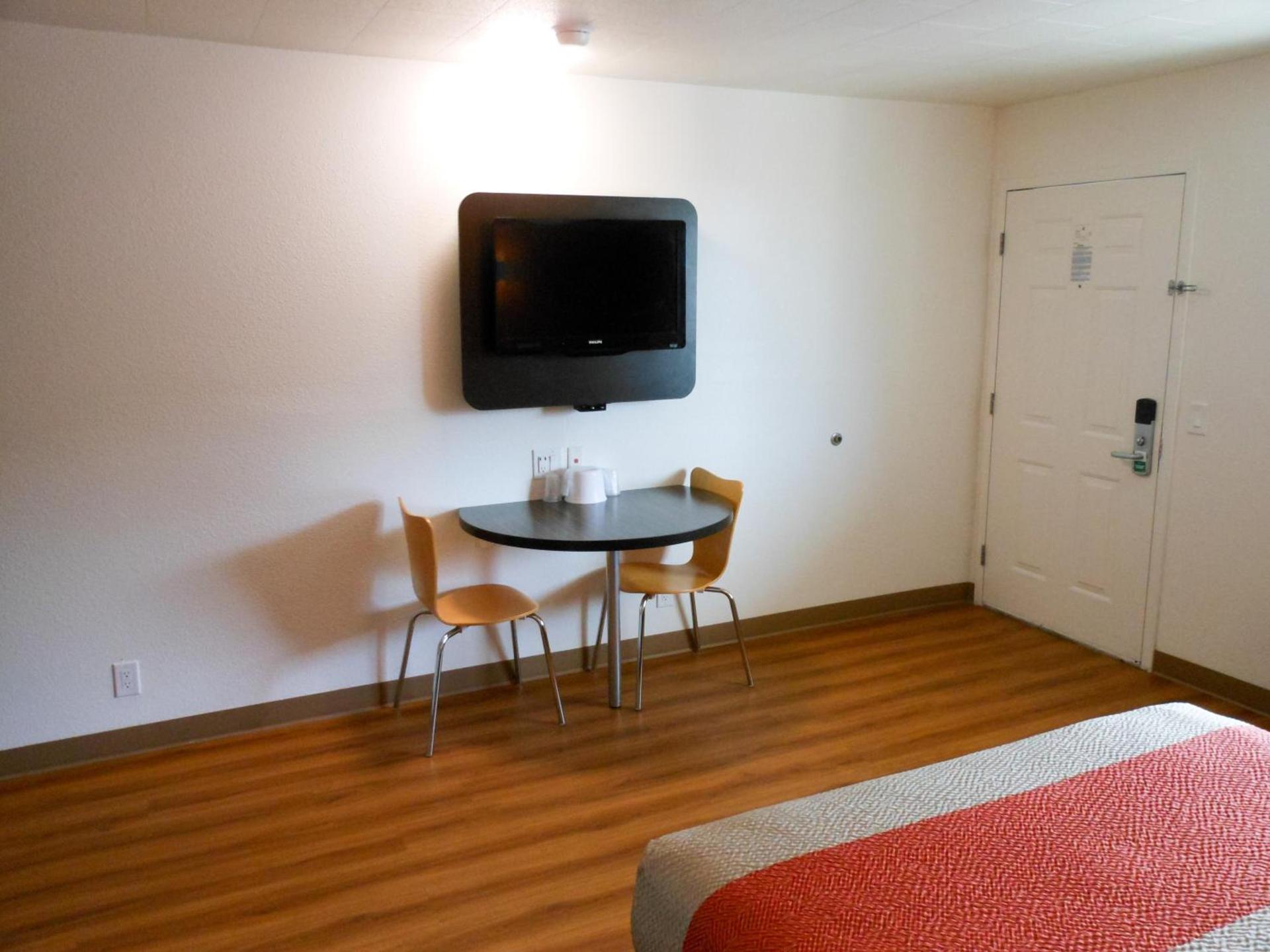Motel 6-Fallon, NV photo 36