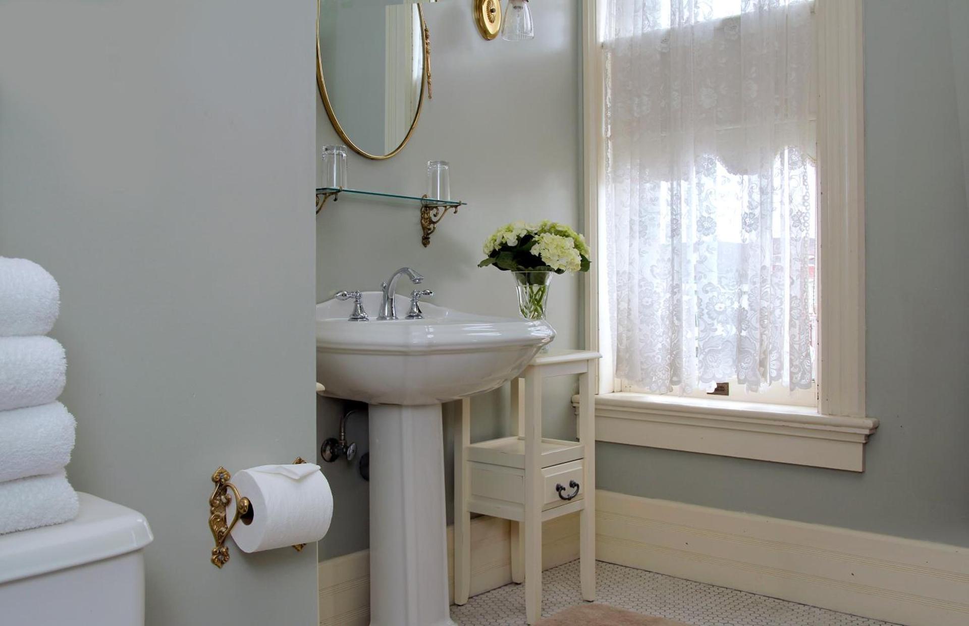 Victorian Inn photo 50