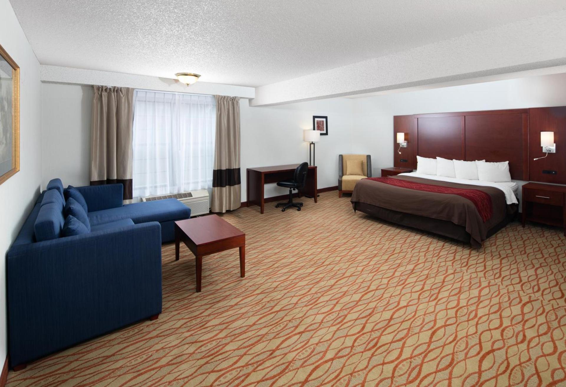 Red Lion Inn & Suites Auburn photo 6