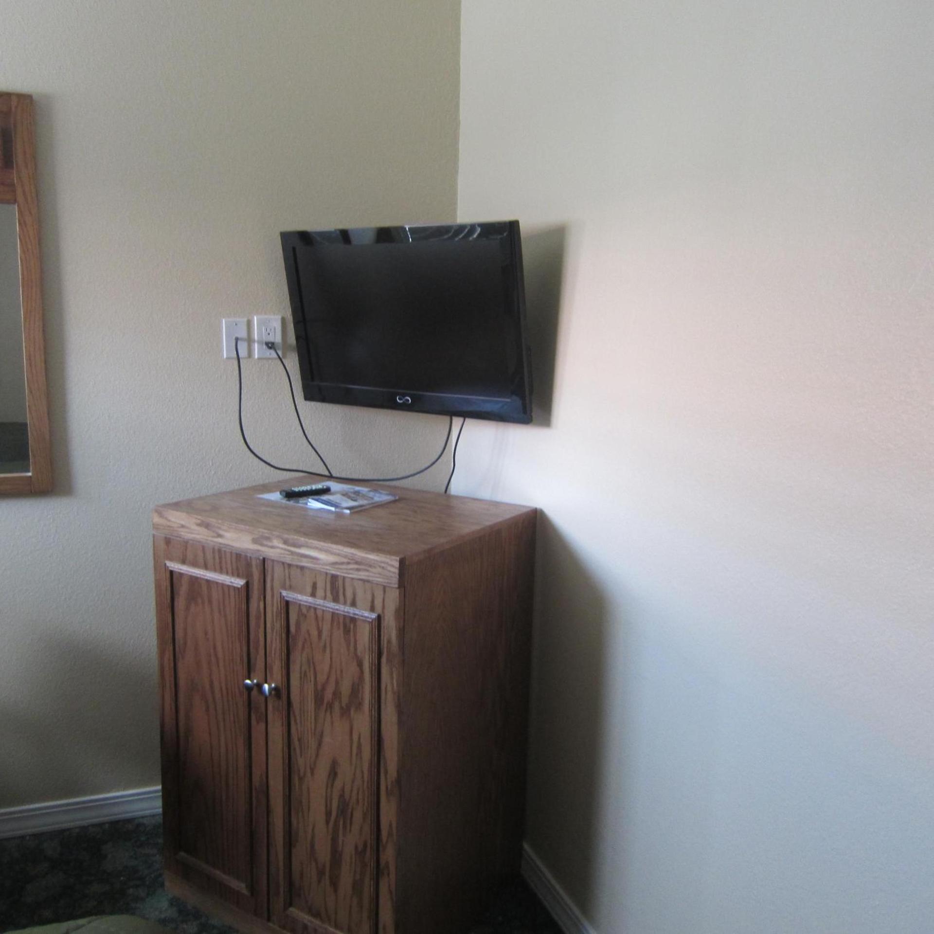 Pacific Best Inn photo 34