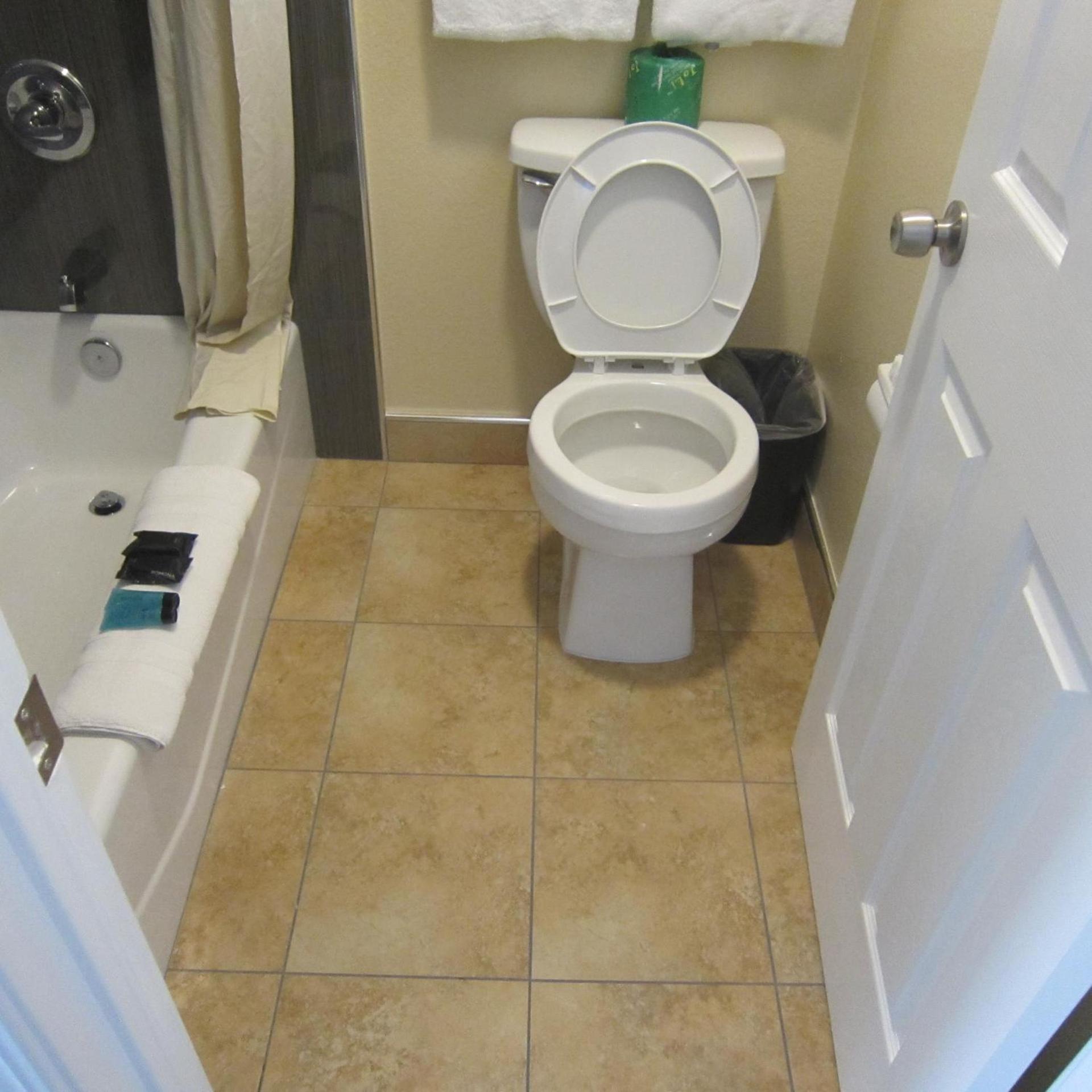 Pacific Best Inn photo 23