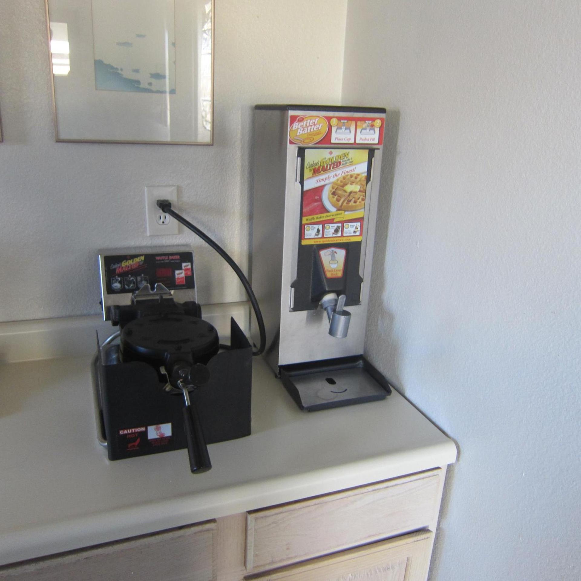 Pacific Best Inn photo 19