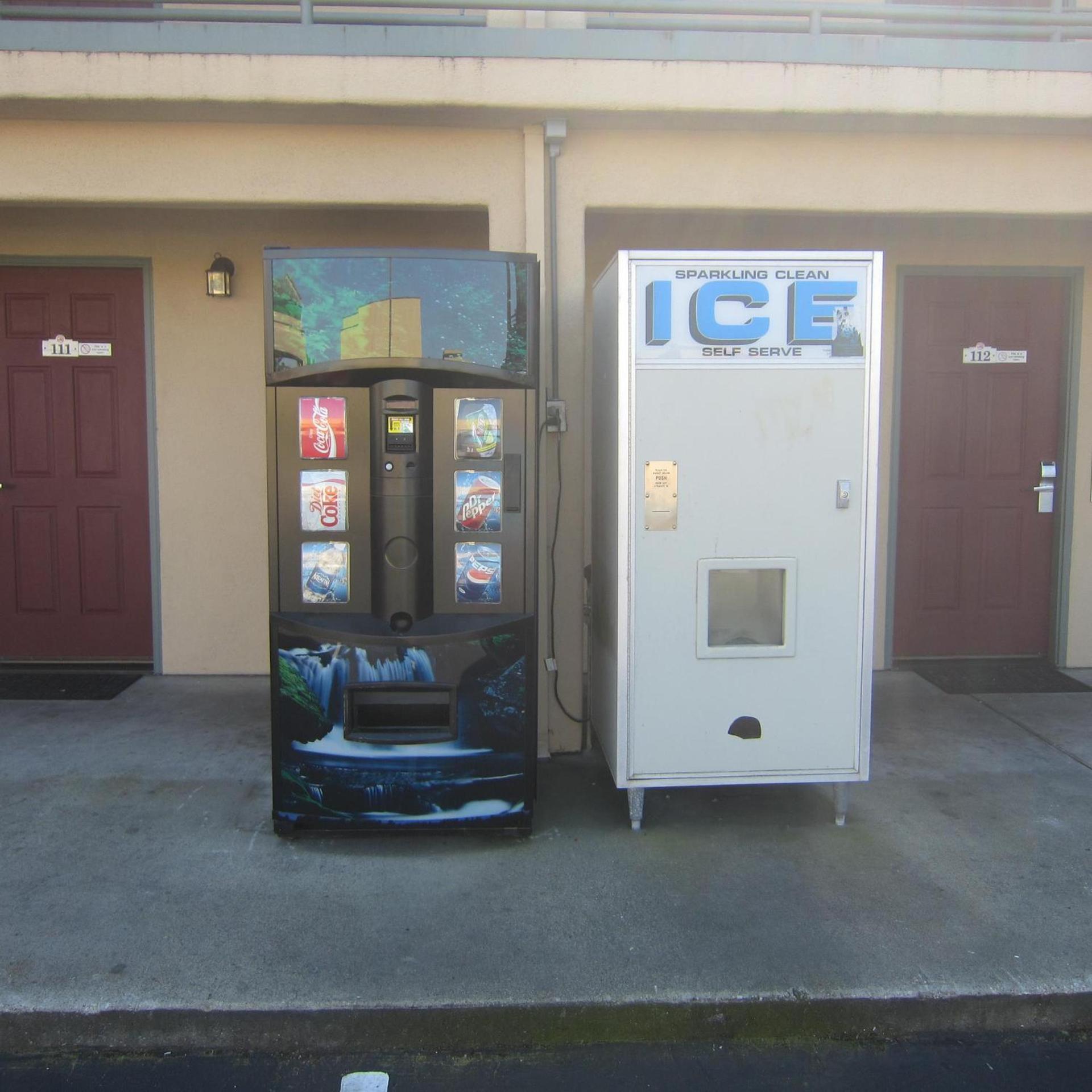 Pacific Best Inn photo 9