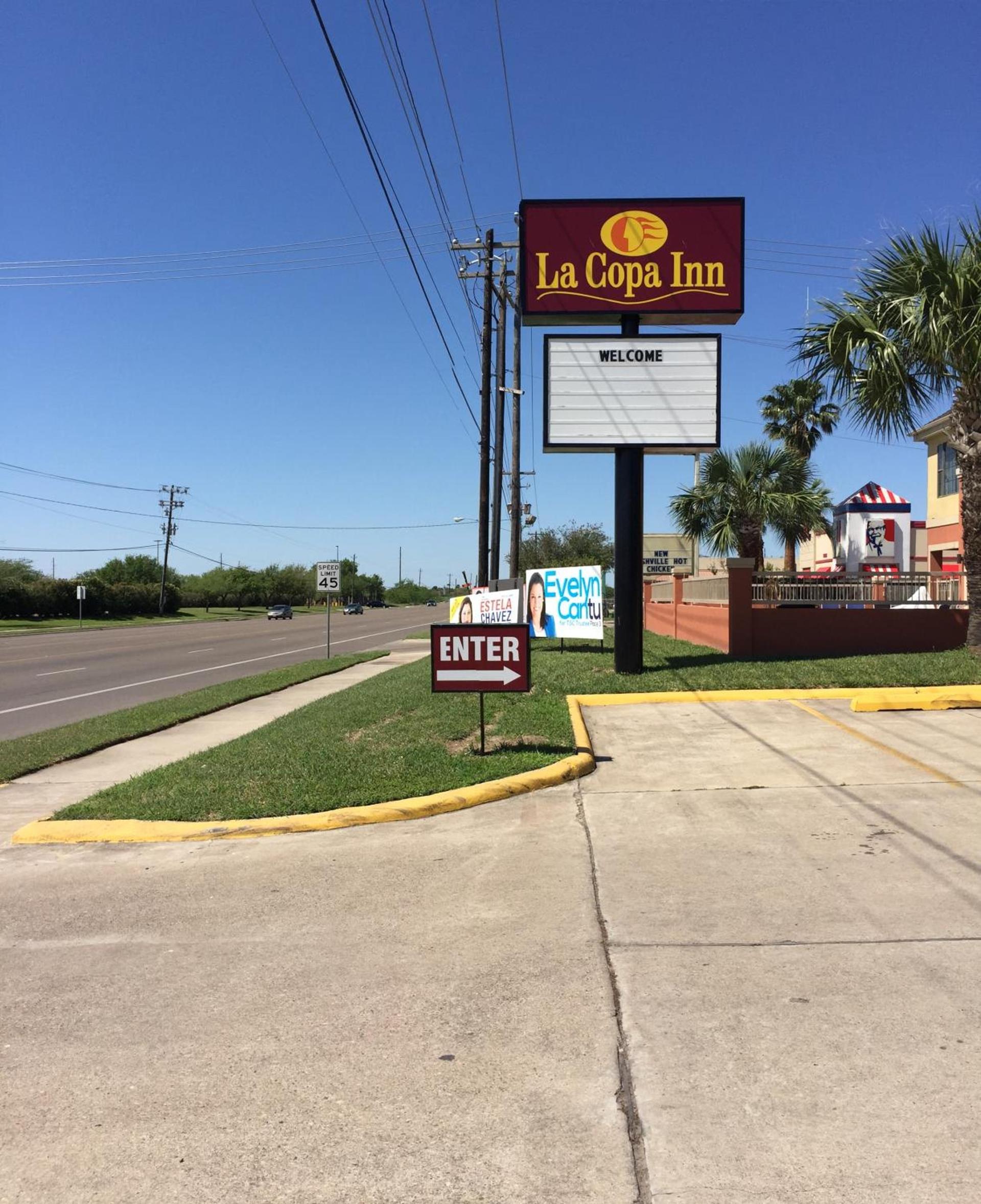 La Copa Inn Brownsville photo 2