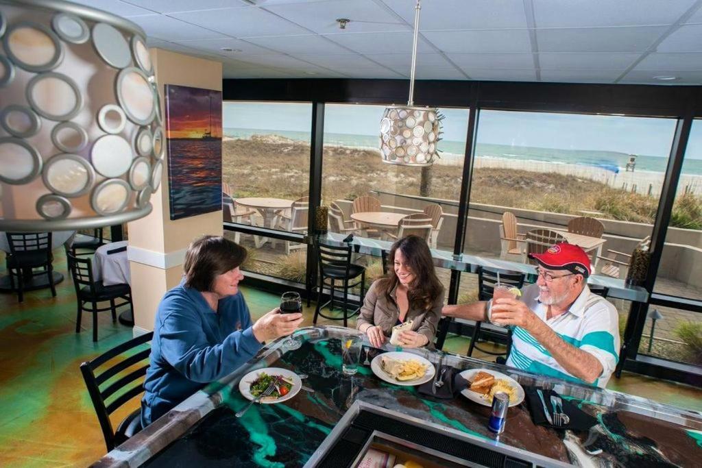 Shell Island Resort - All Oceanfront Suites photo 6
