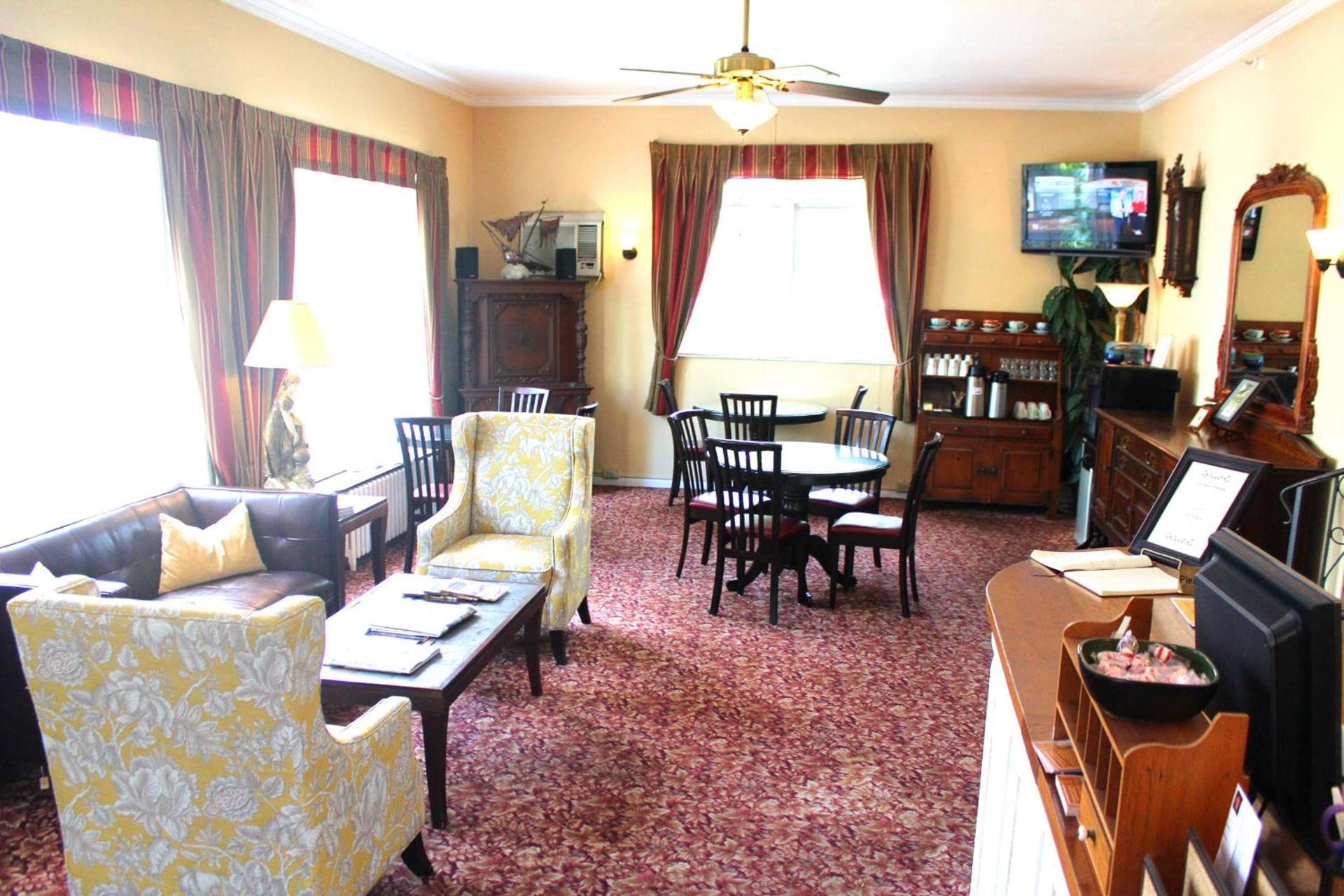 The Inn On Third photo 8