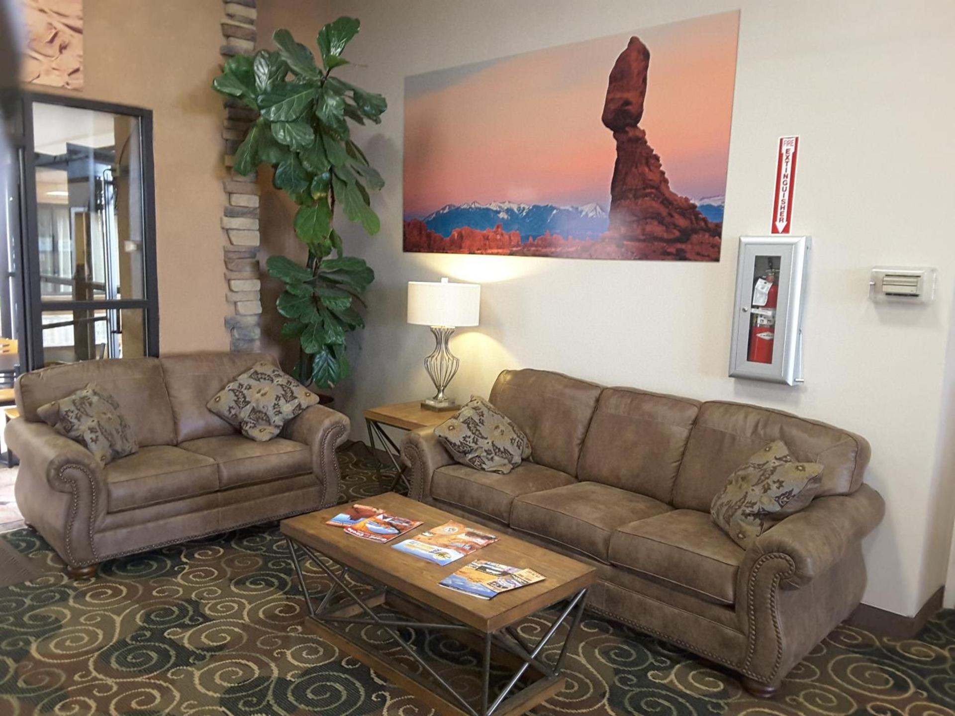 Inn at the Canyons photo 8
