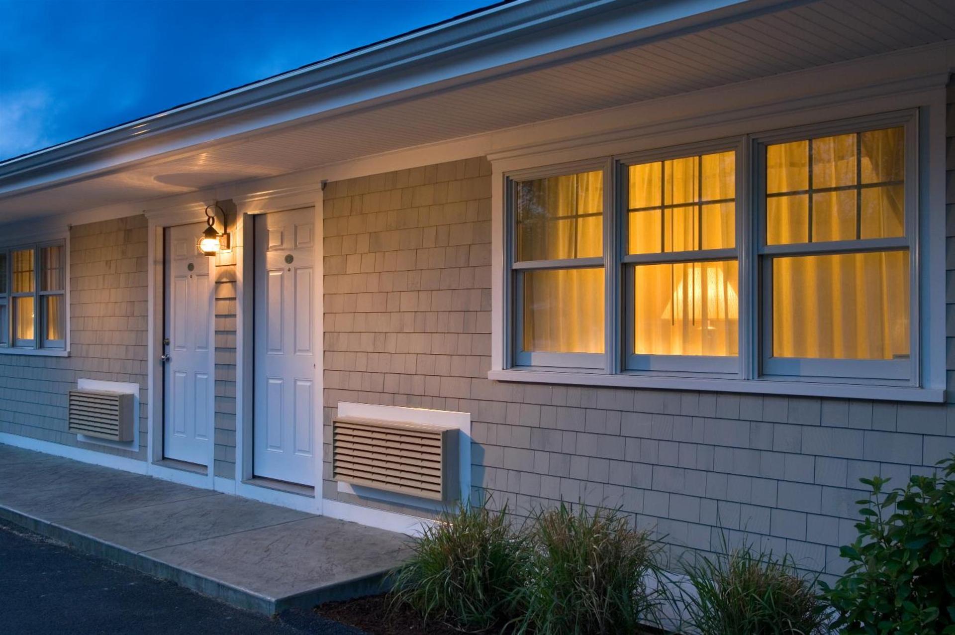 Wellfleet Lodge photo 21