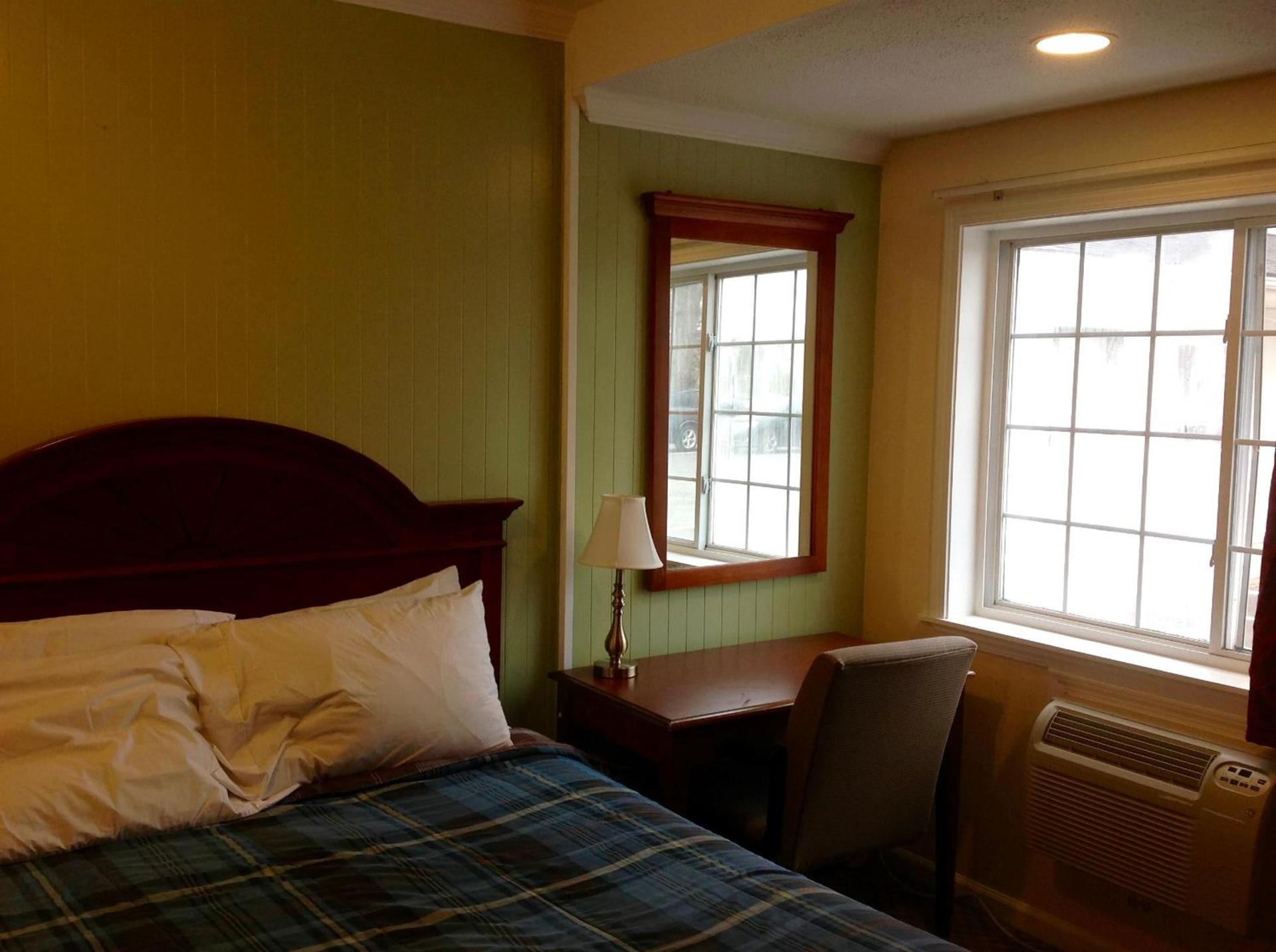Relax Inn photo 34