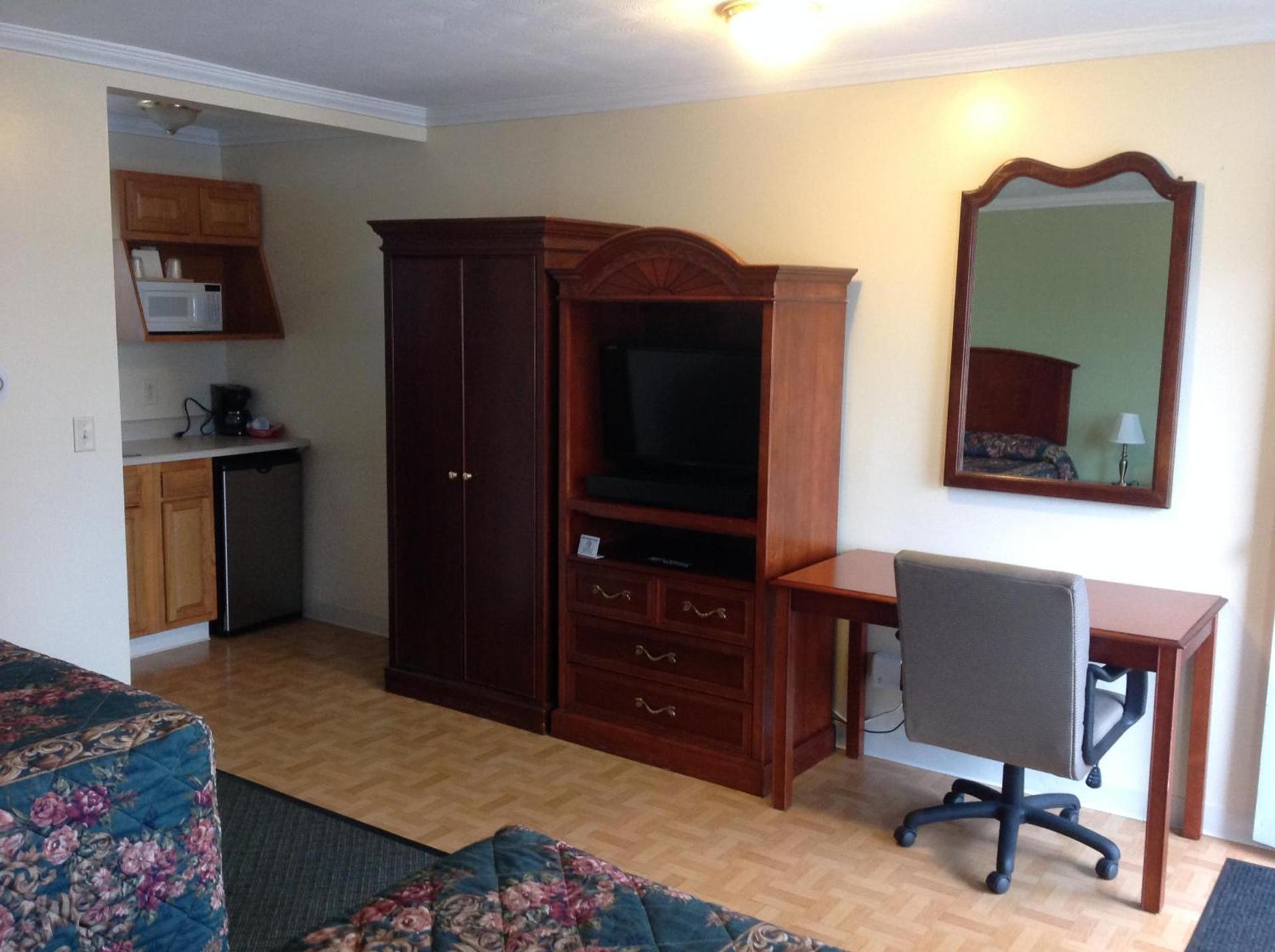 Relax Inn photo 36
