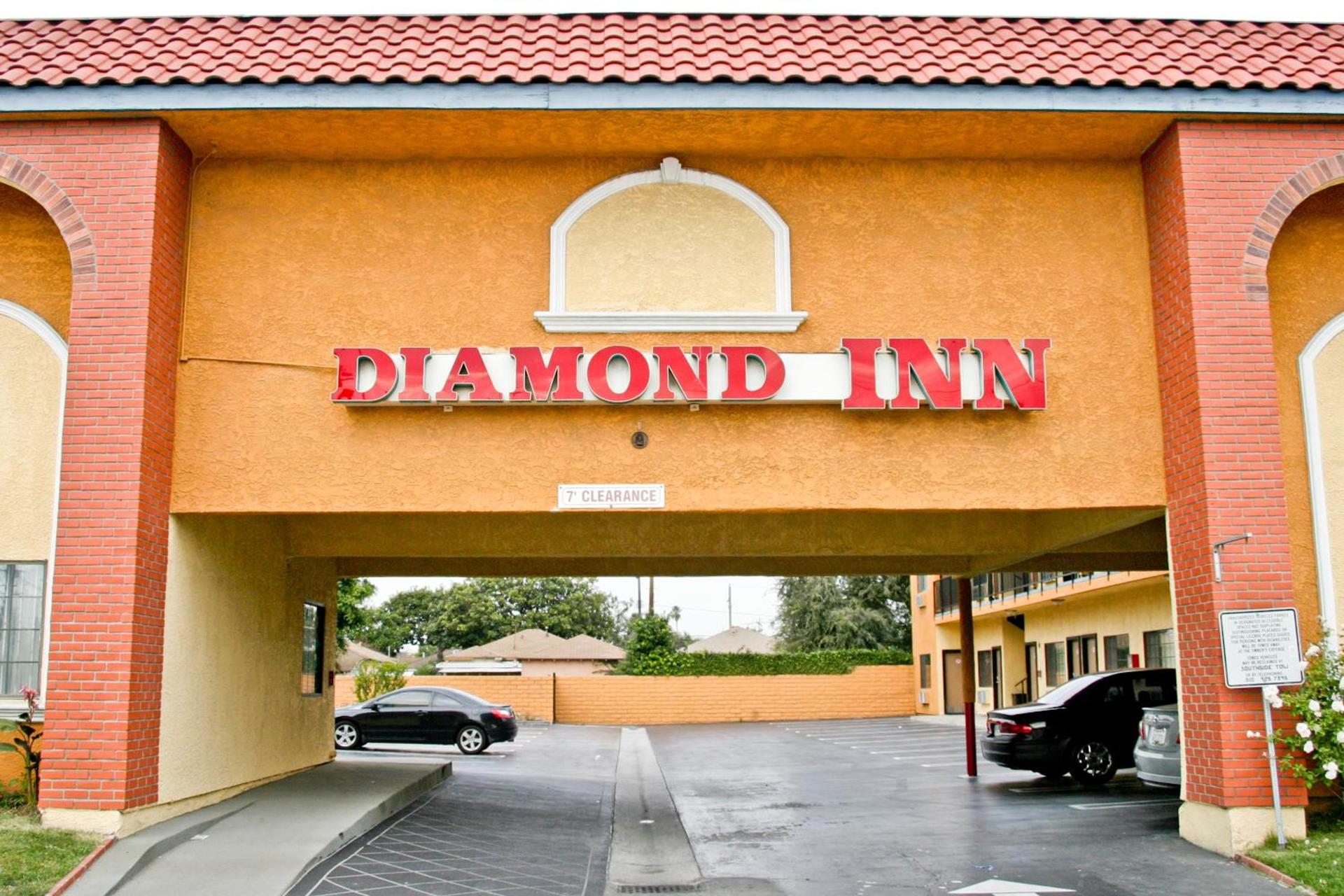 Diamond Inn photo 1
