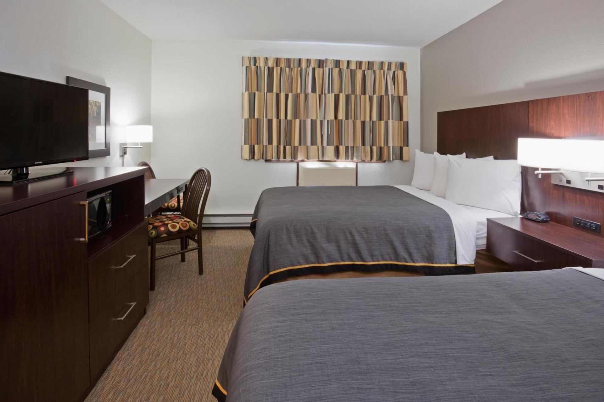 Fargo Inn and Suites photo 18