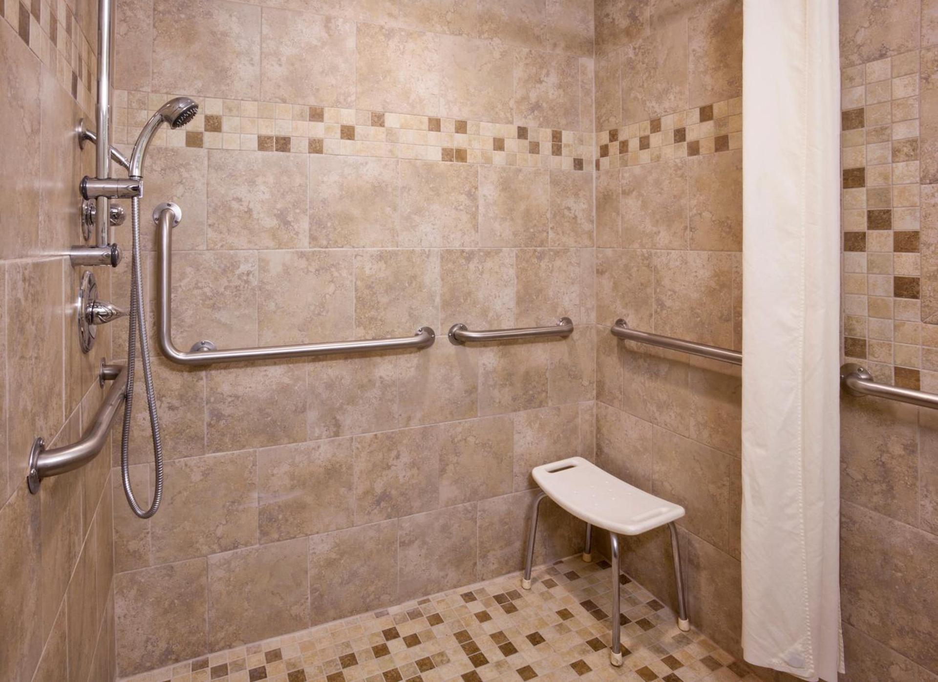 Fargo Inn and Suites photo 21