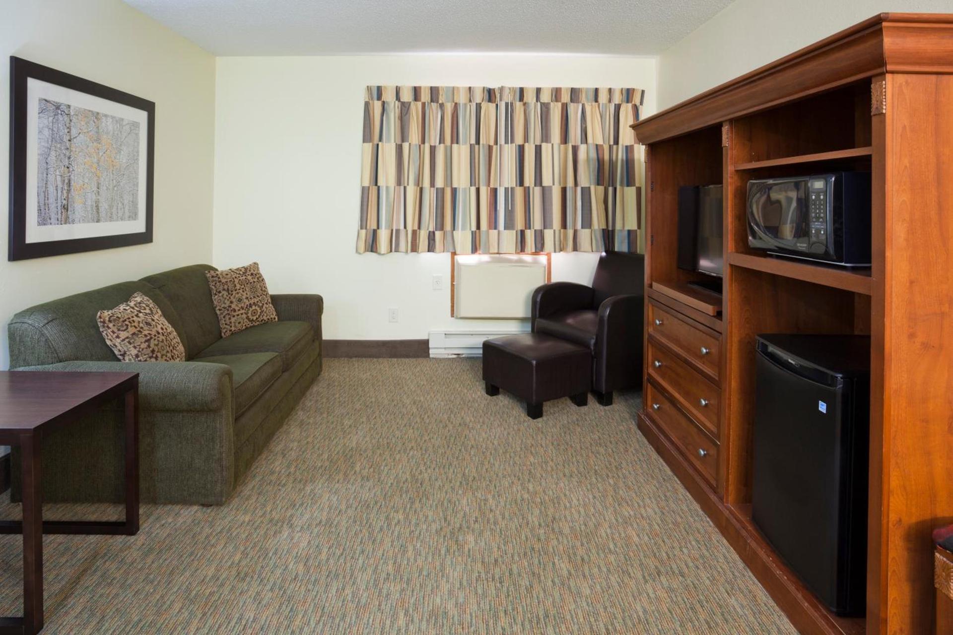 Fargo Inn and Suites photo 24